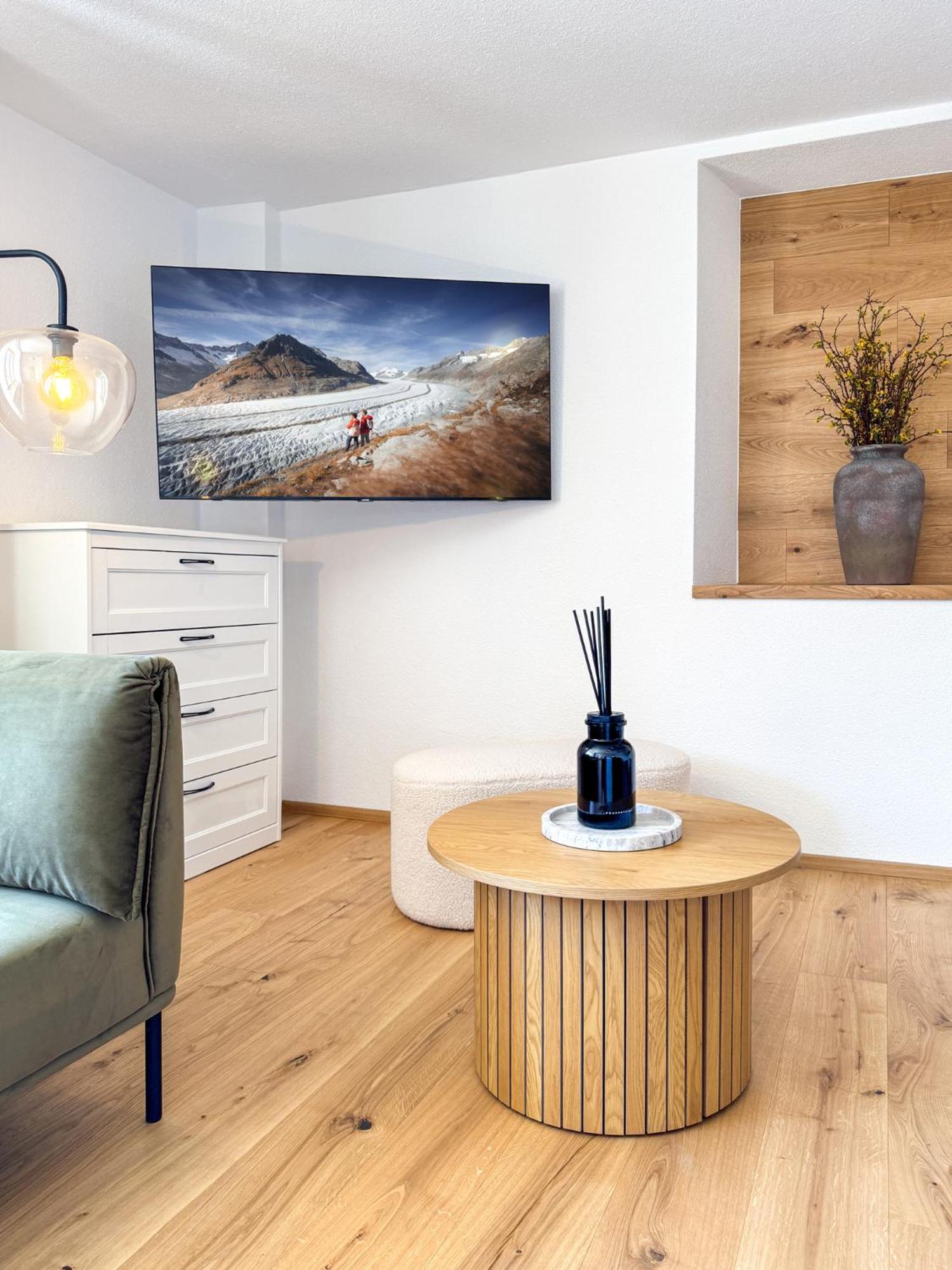 One-Bedroom Apartment with Garden - Photo 3