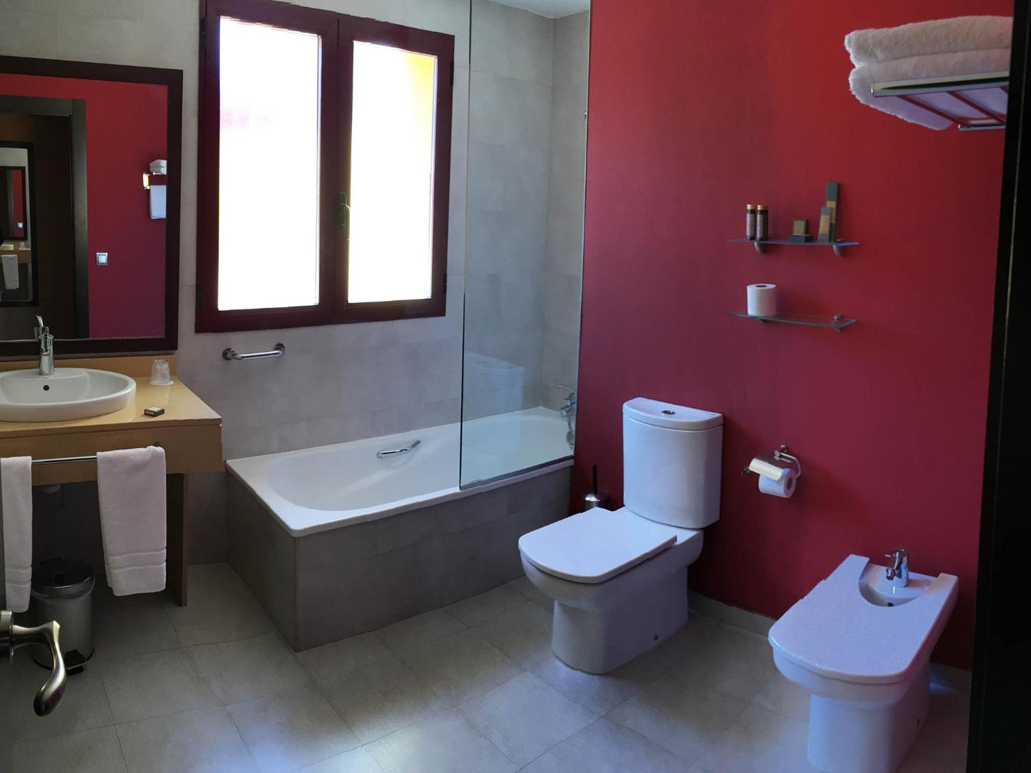 Double Room - Photo 2