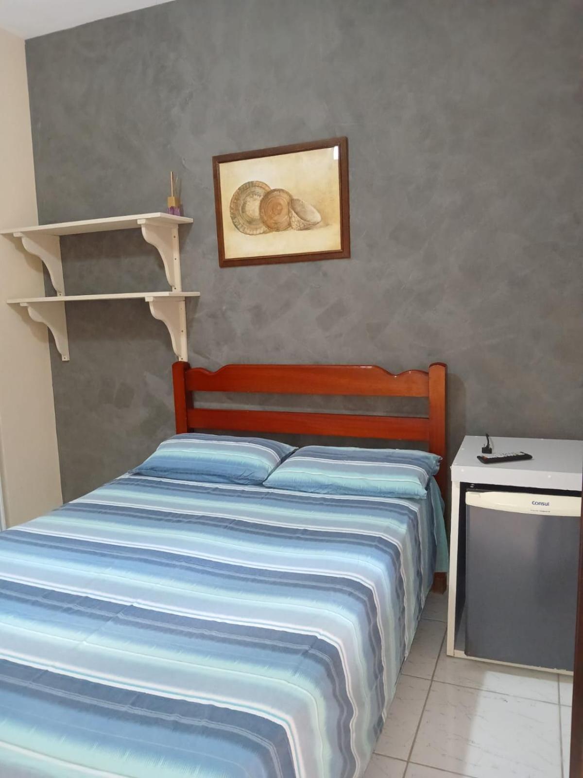 Budget Double Room - Photo 8