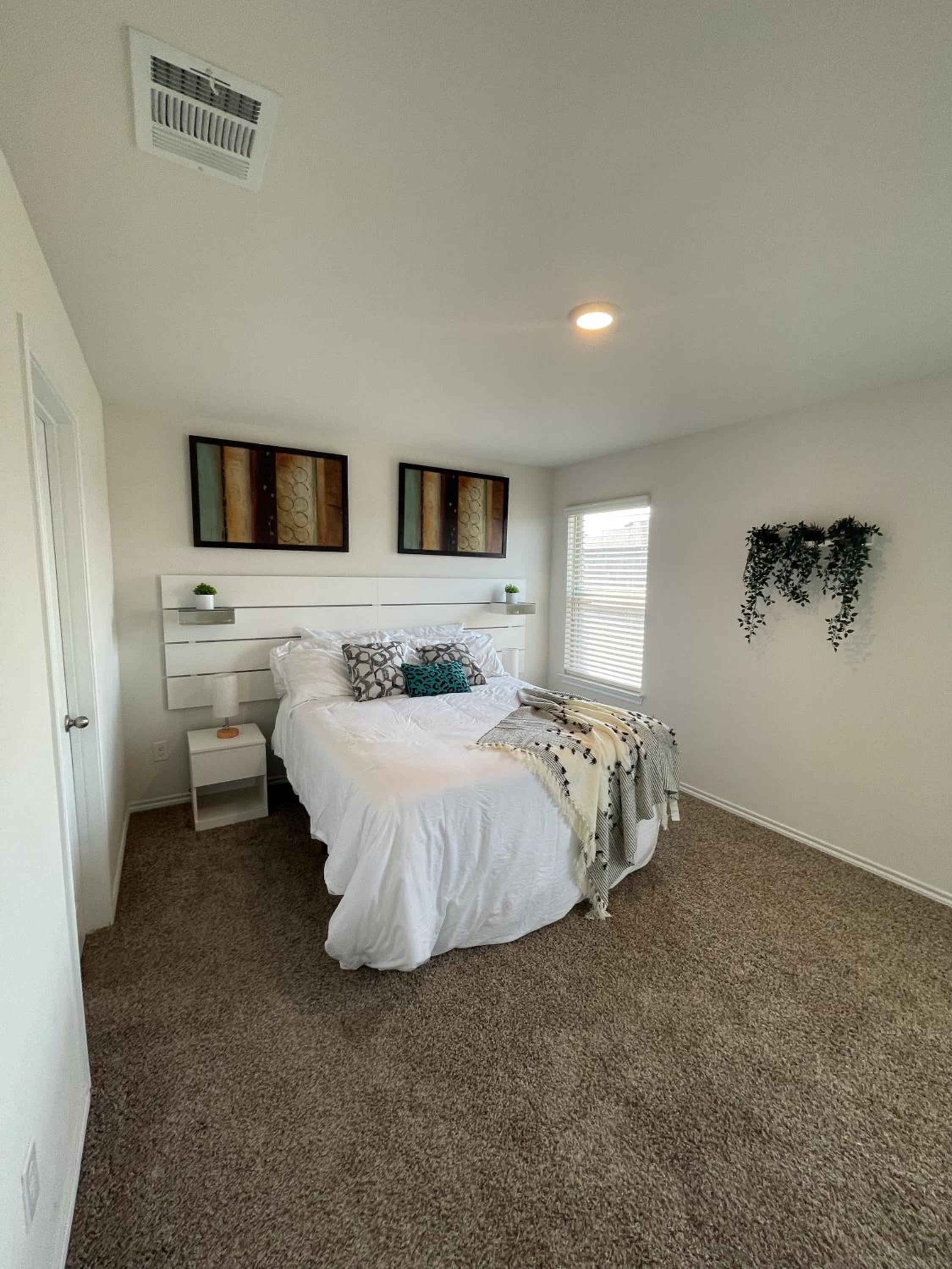 Deluxe Queen Room photo 3