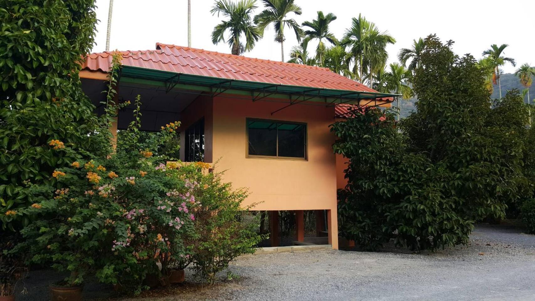 Bungalow with Patio photo 3