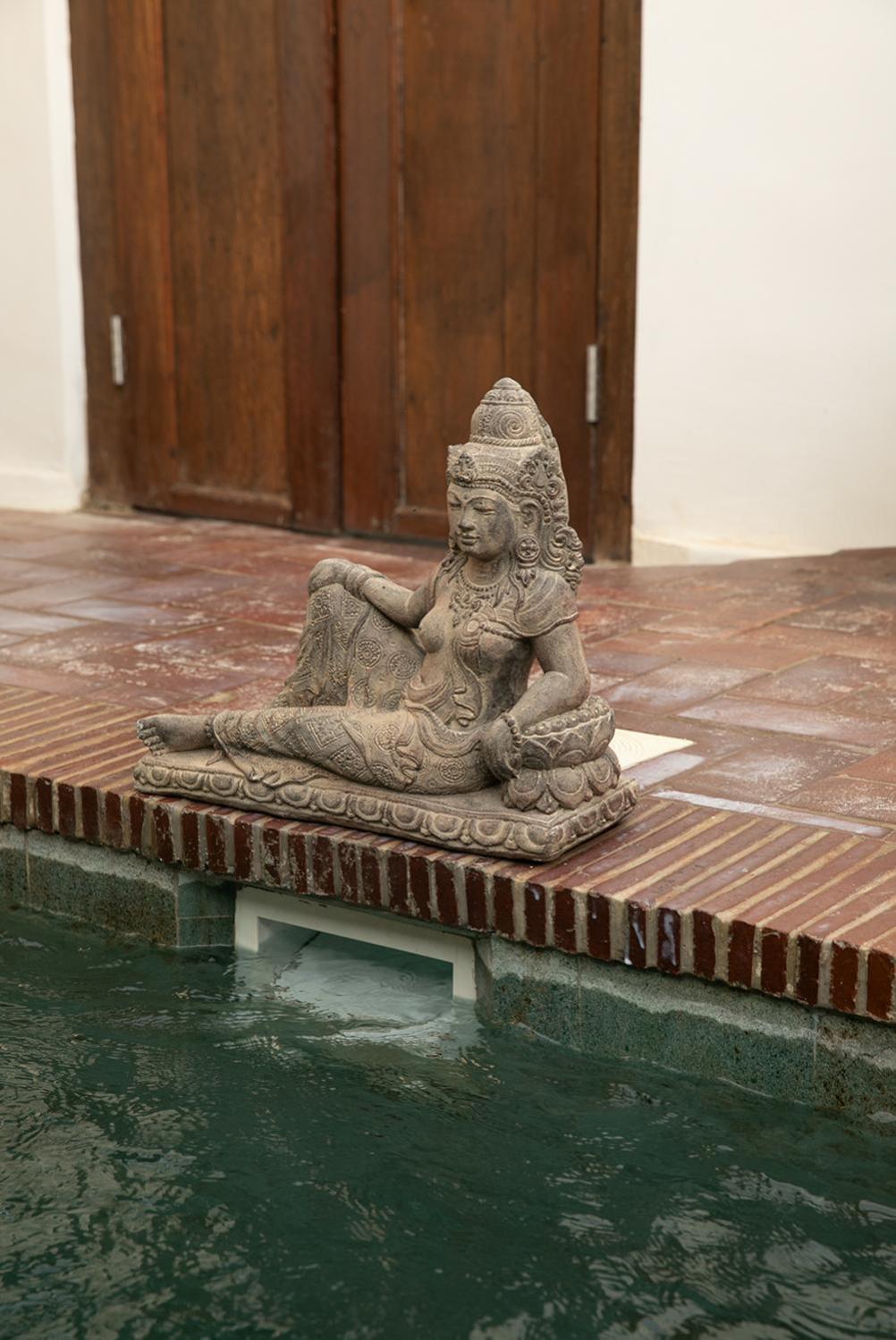Villa with Private Pool - Photo 12