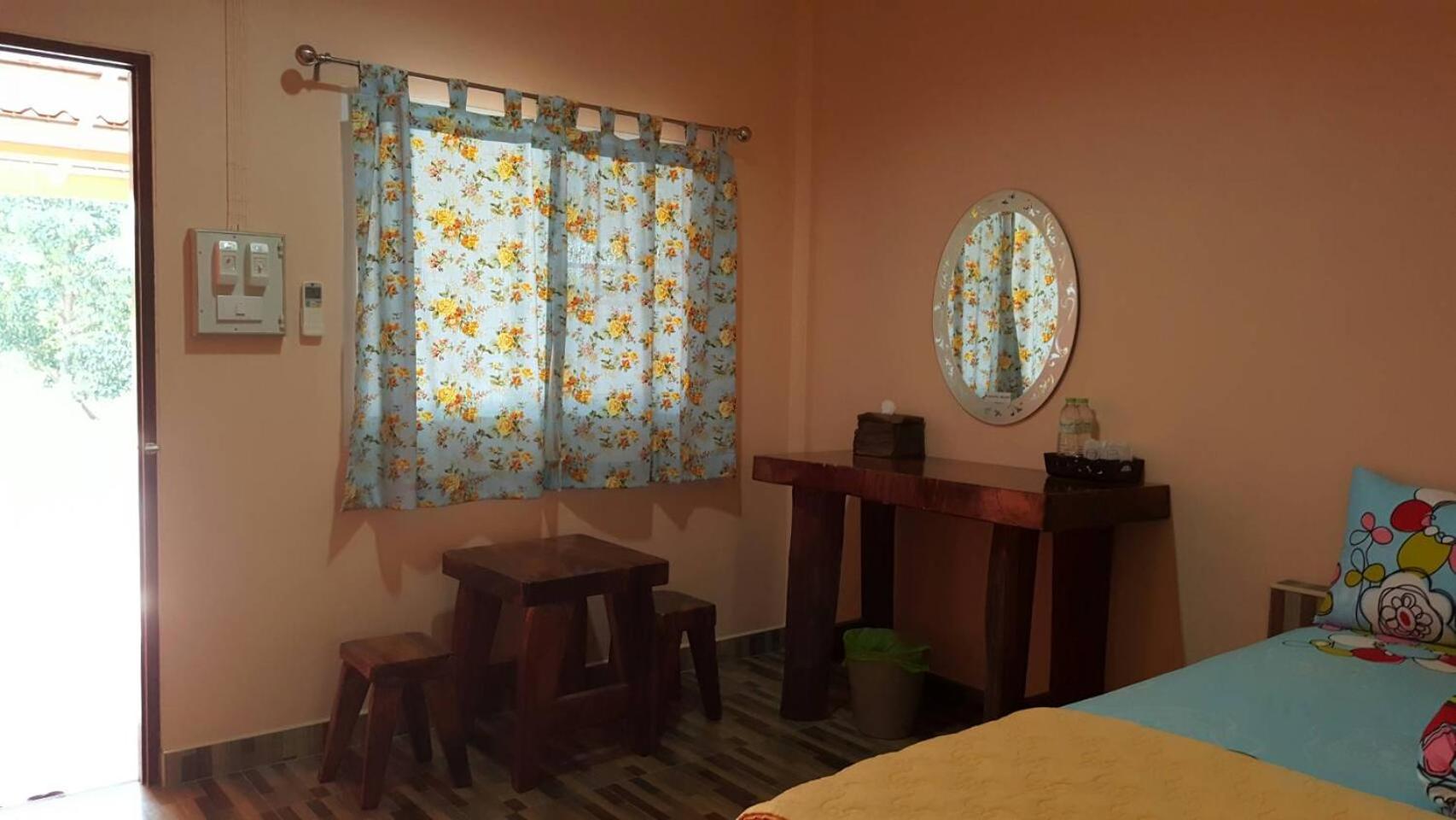 One-Bedroom House photo 3