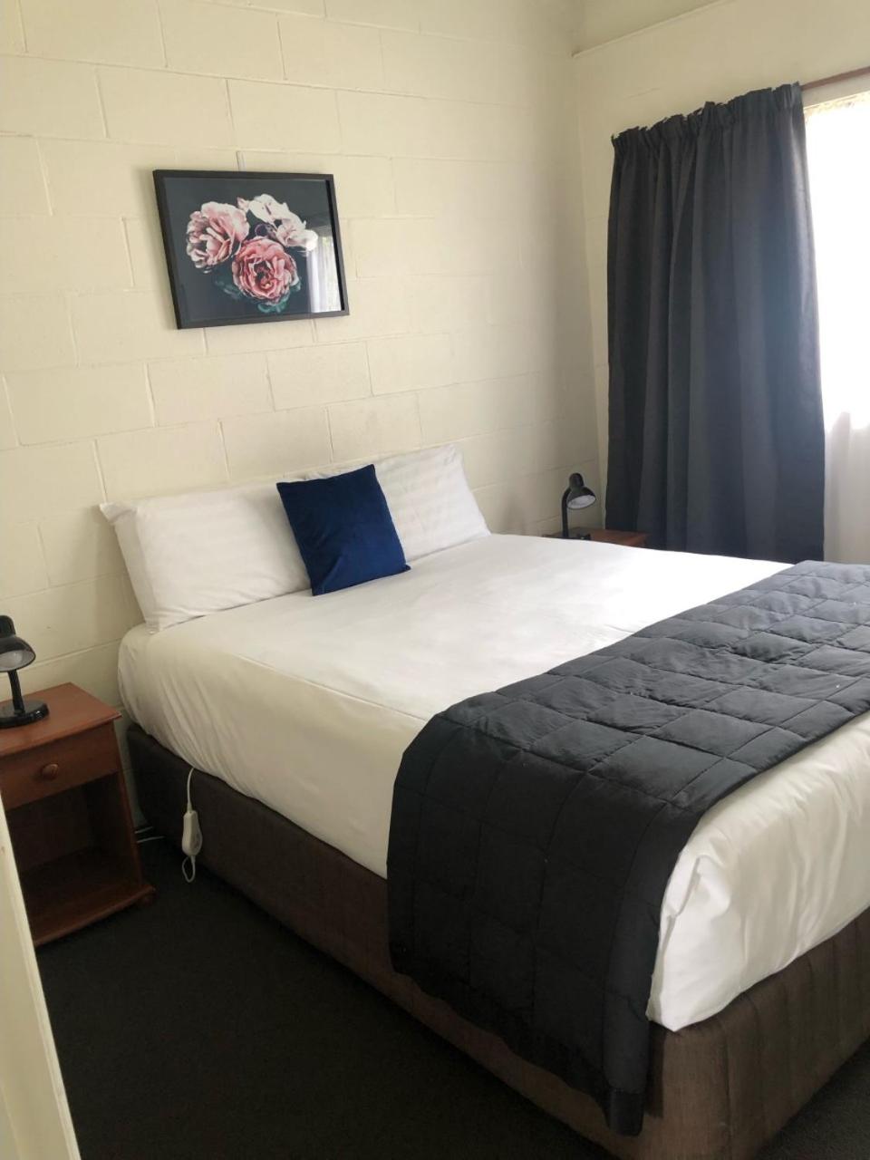 Triple Room with Bathroom photo 1