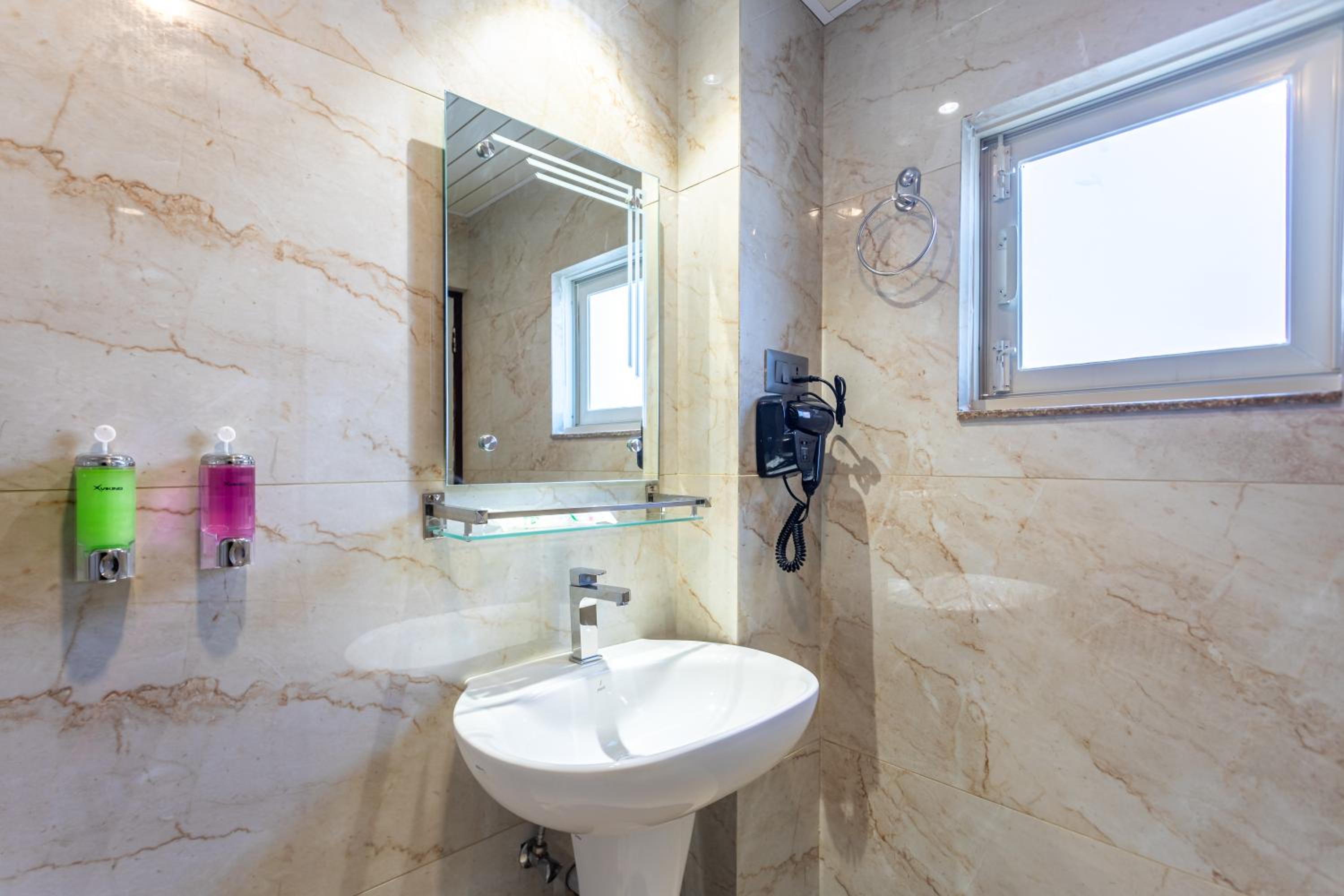 Family Suite - Photo 8