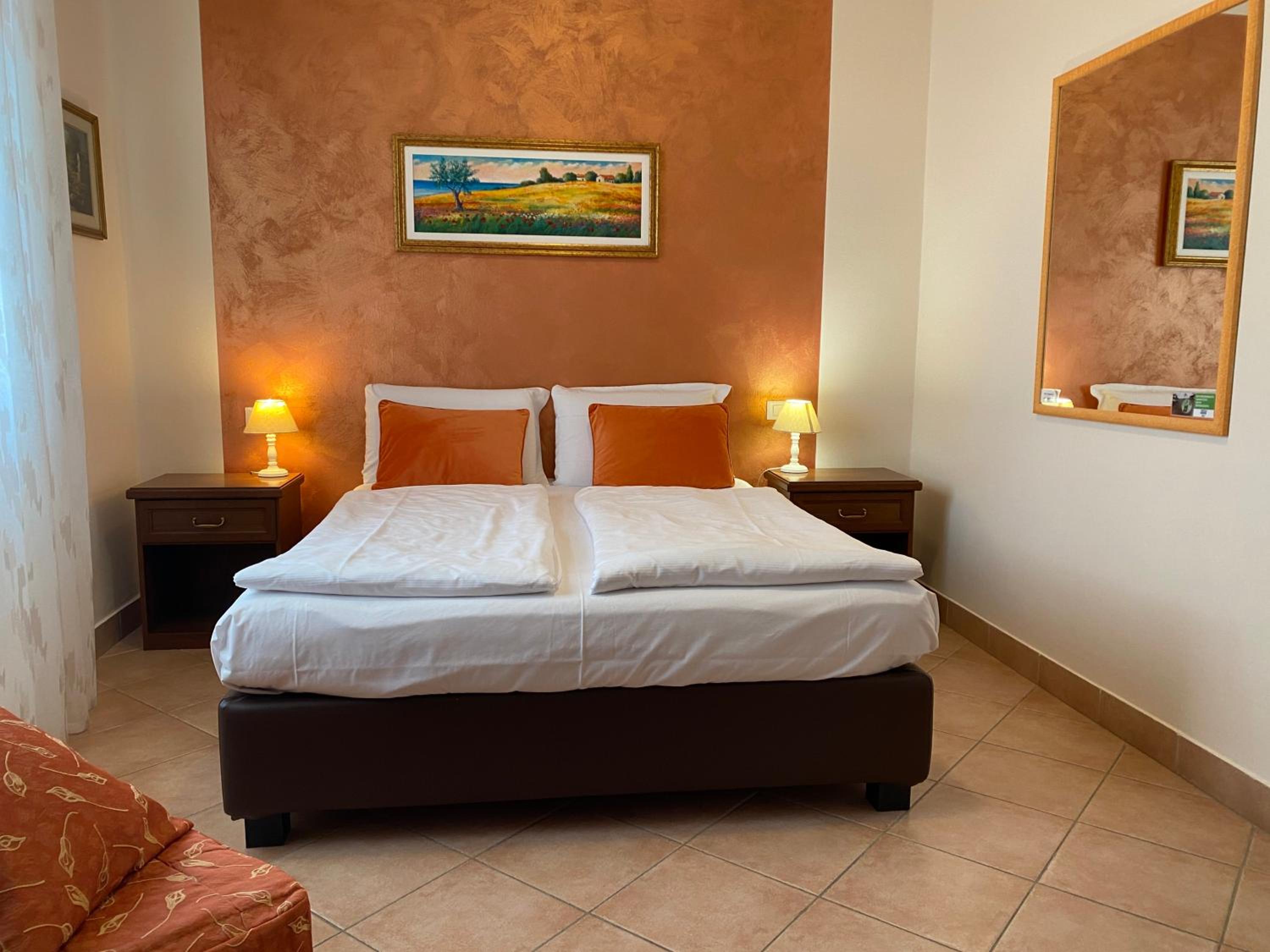 Large Double Room
