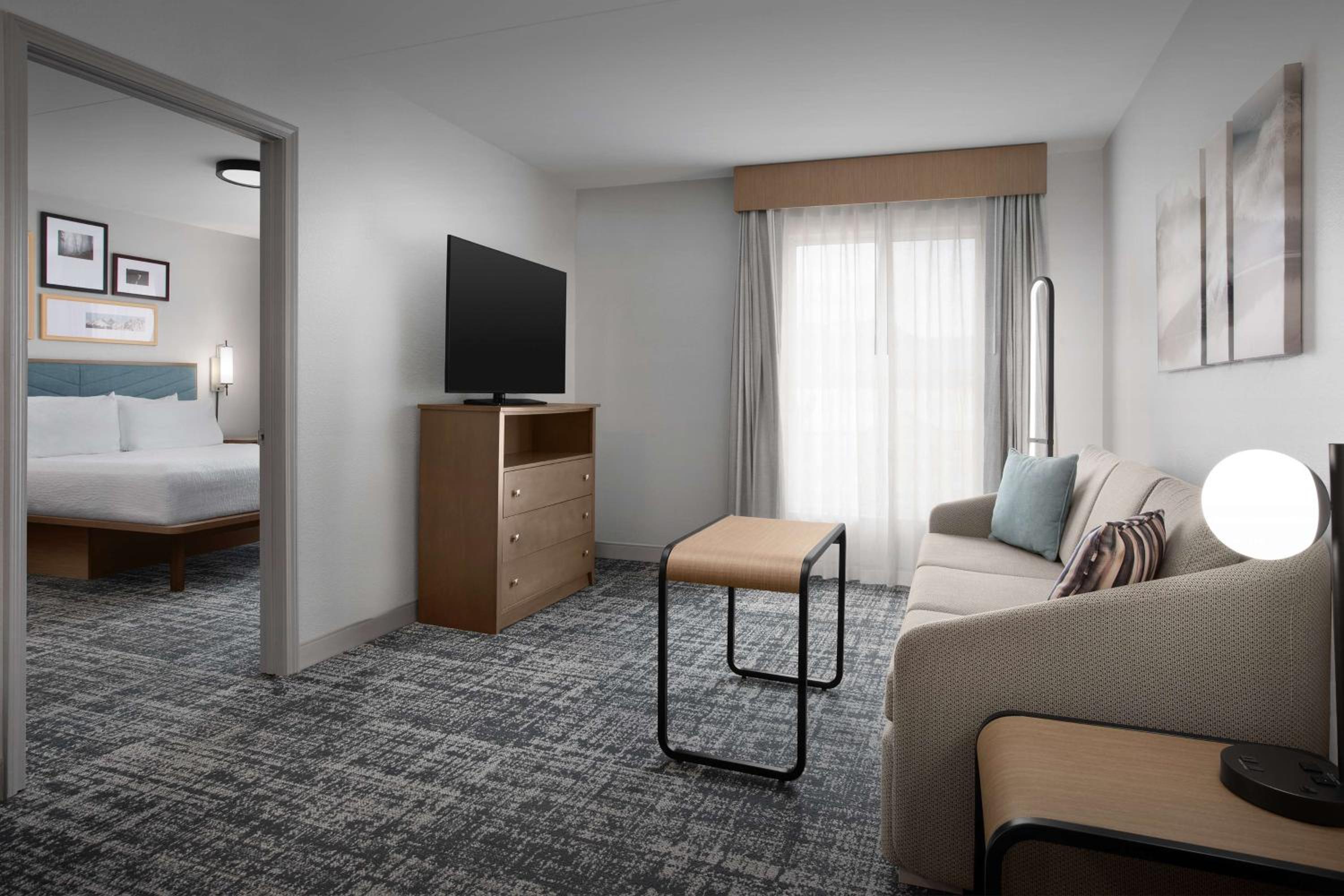 Studio Suite with Two Queen Beds - Photo 9