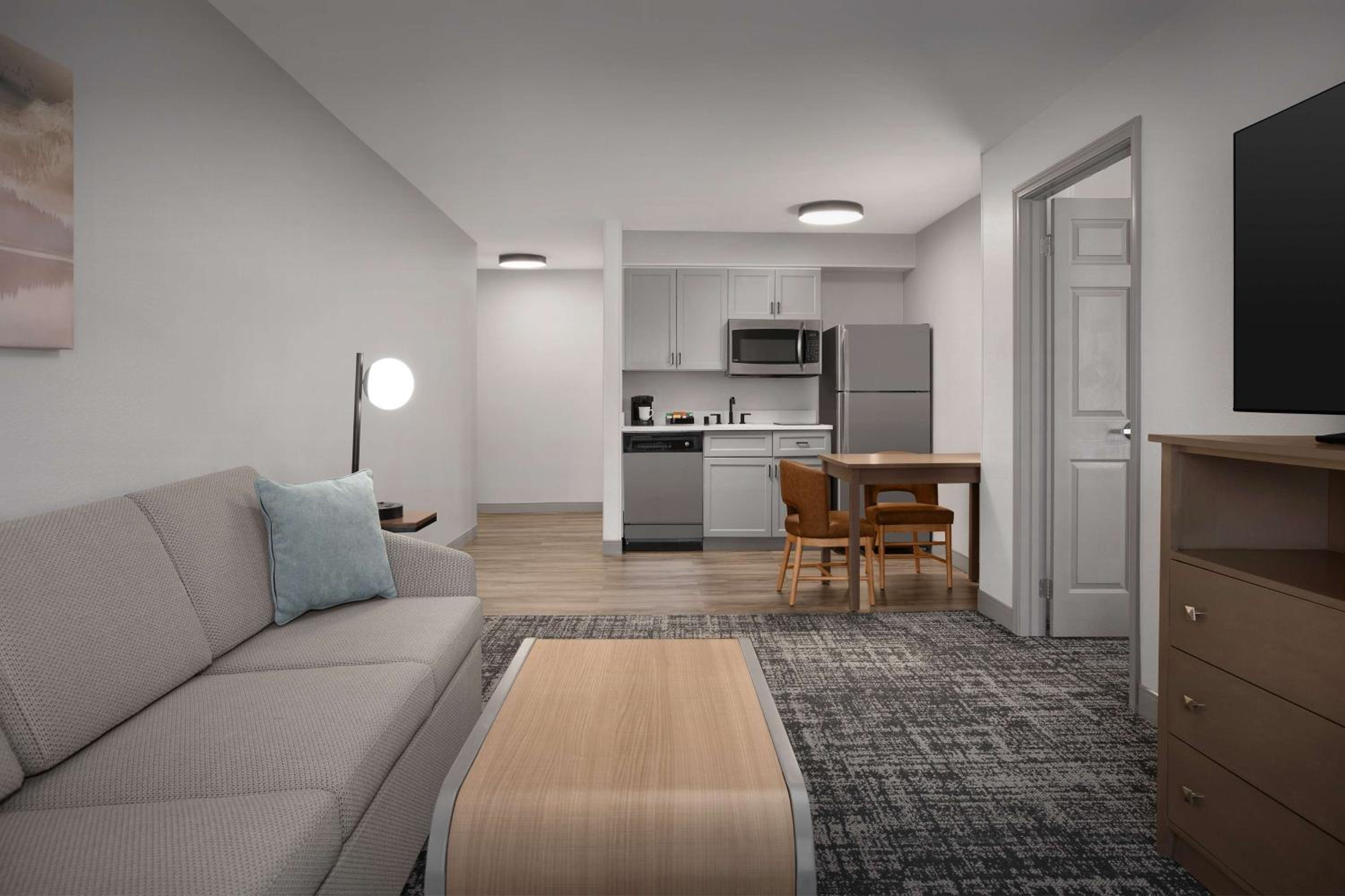 Studio Suite with Two Queen Beds - Photo 12