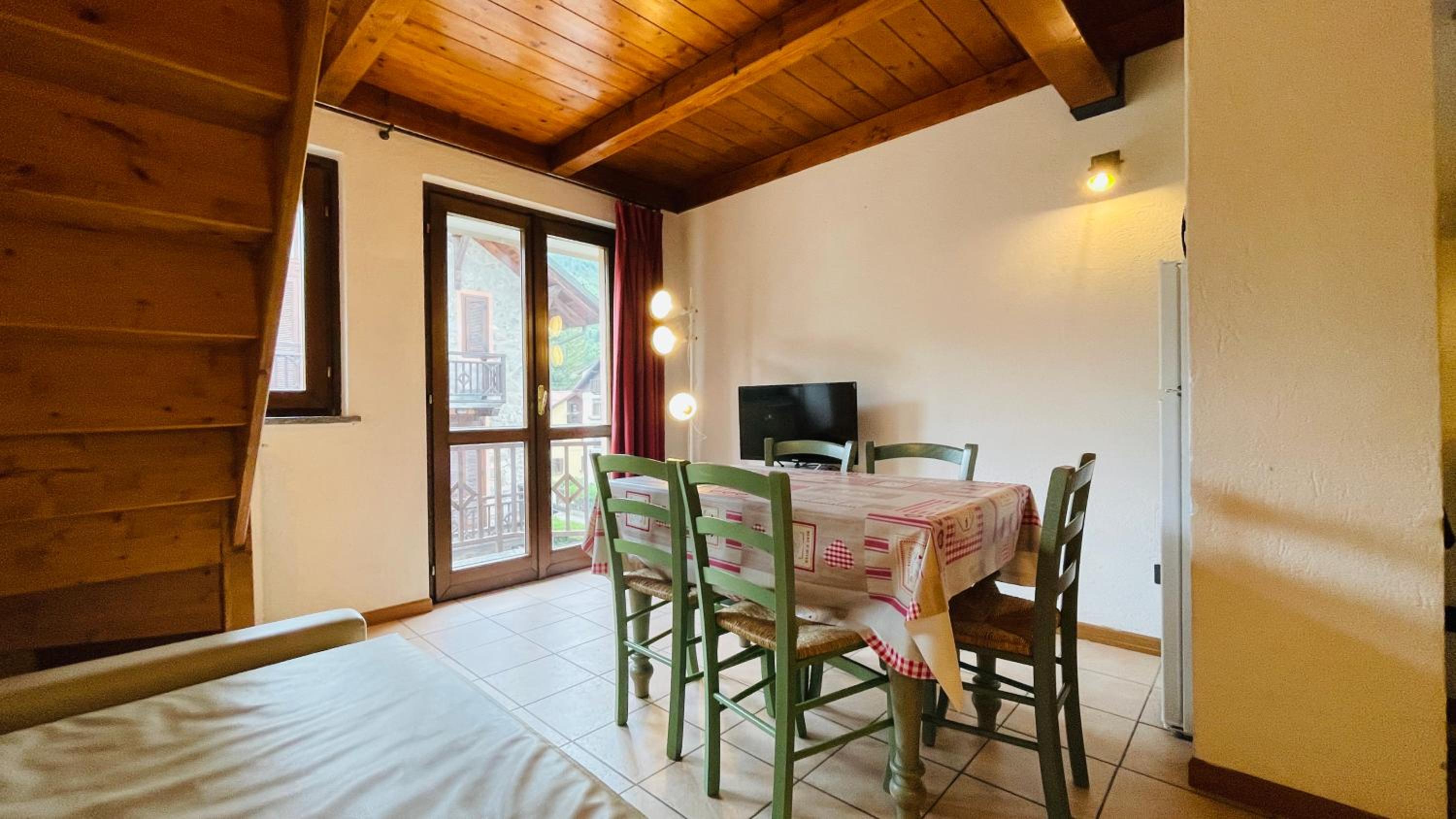 Maisonette - Photo 11