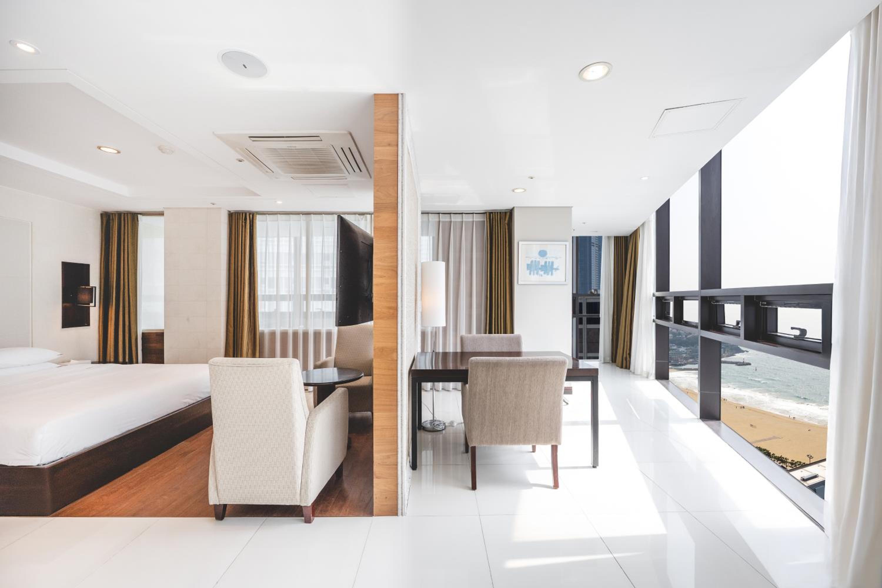 Superior Suite photo 1
