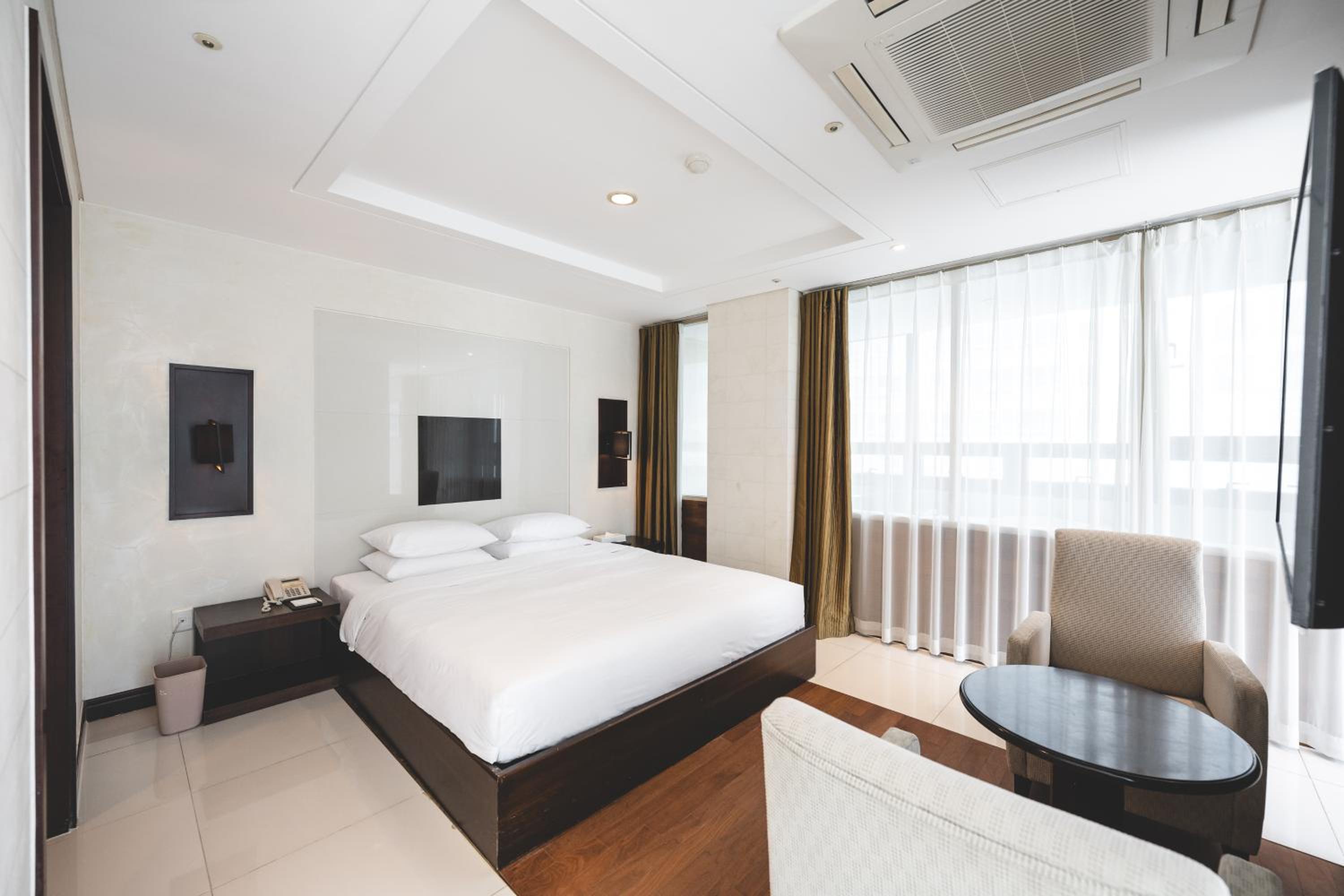 Superior Suite photo 3