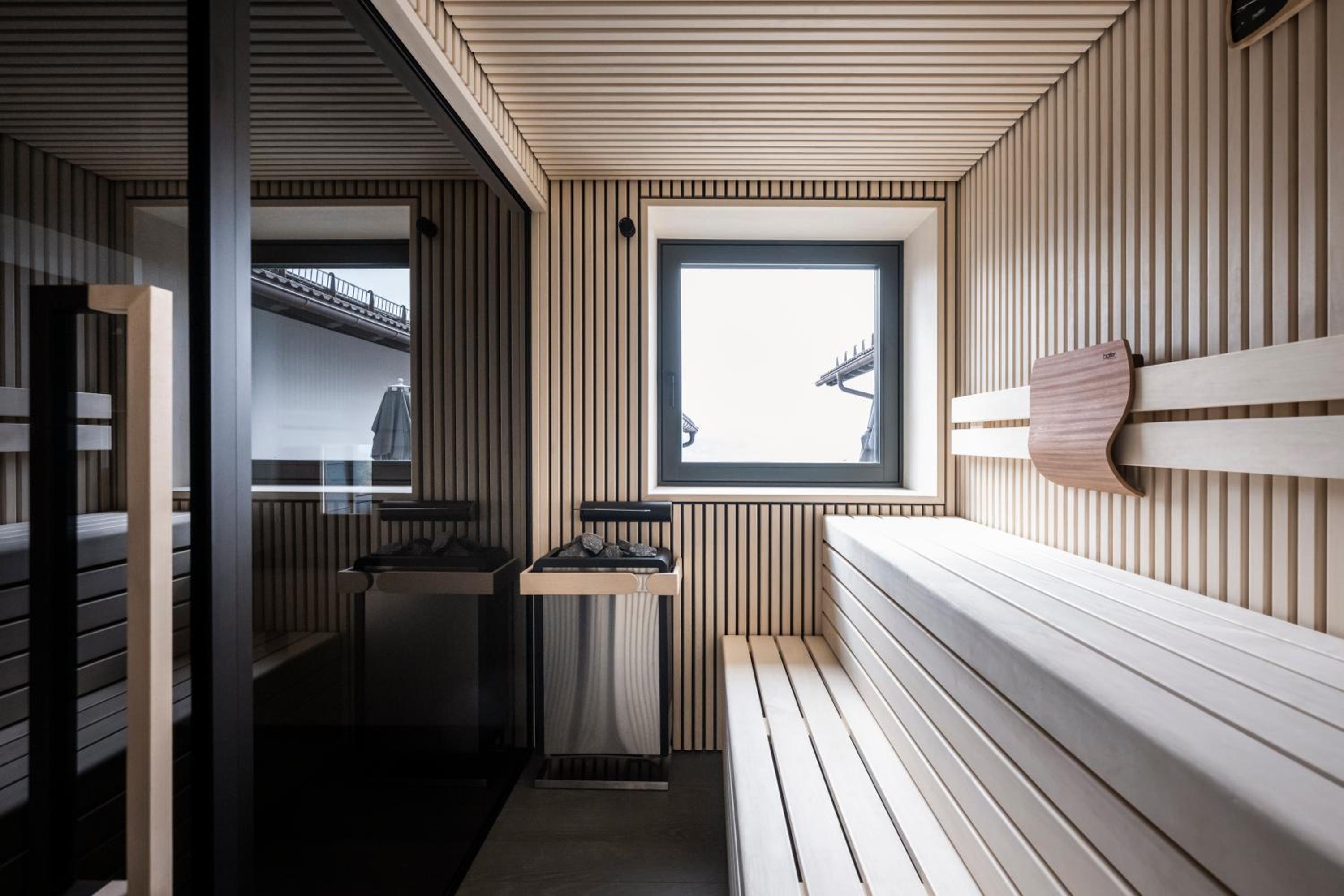 Suite with Sauna - Photo 3
