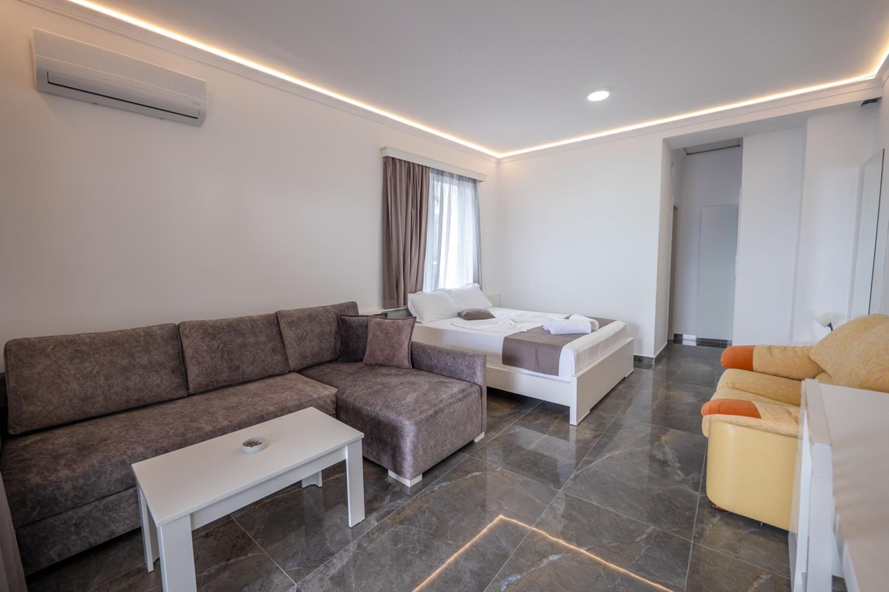 Superior Suite with Sea View
