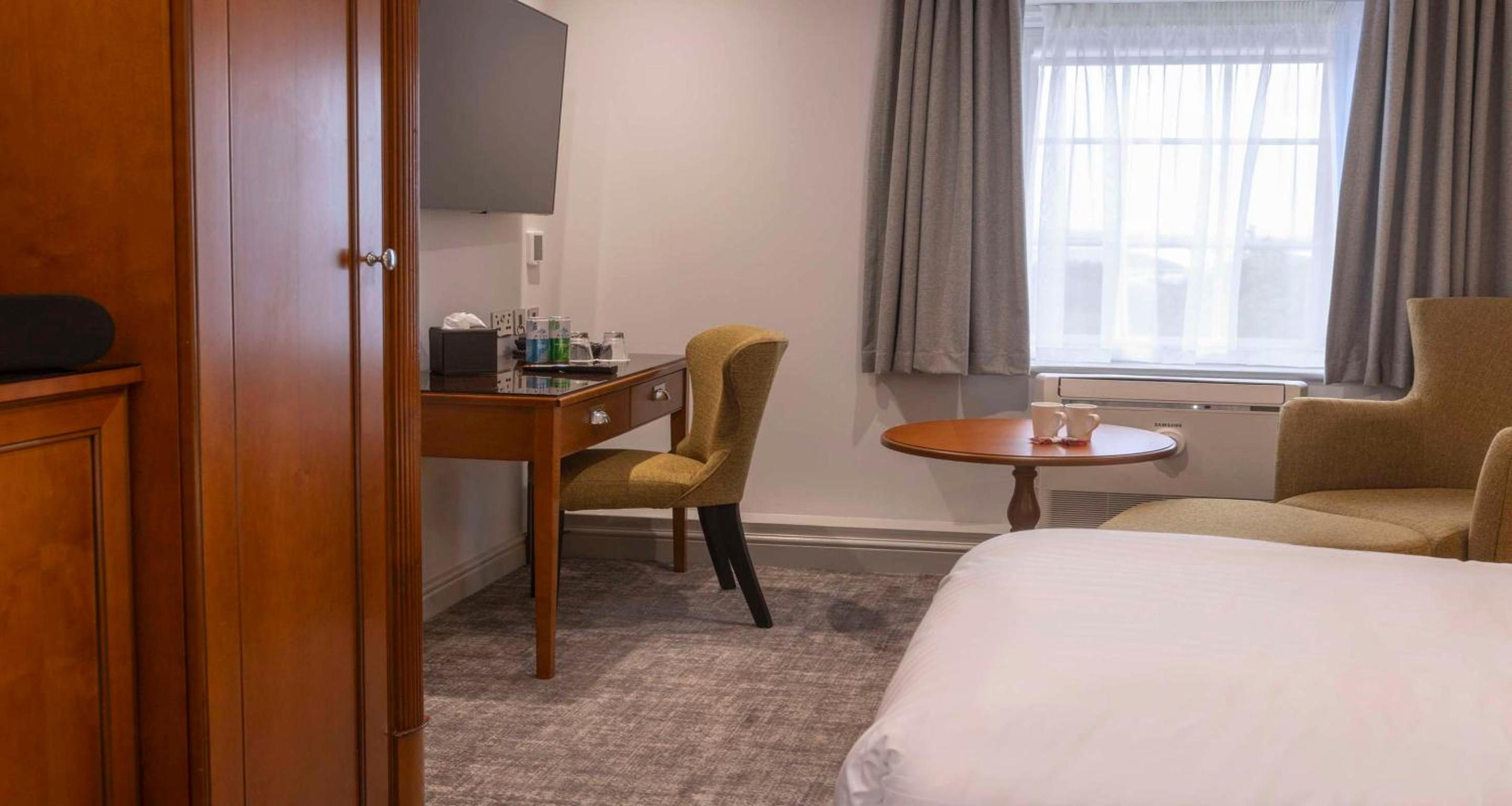 Standard Queen Room - Photo 2
