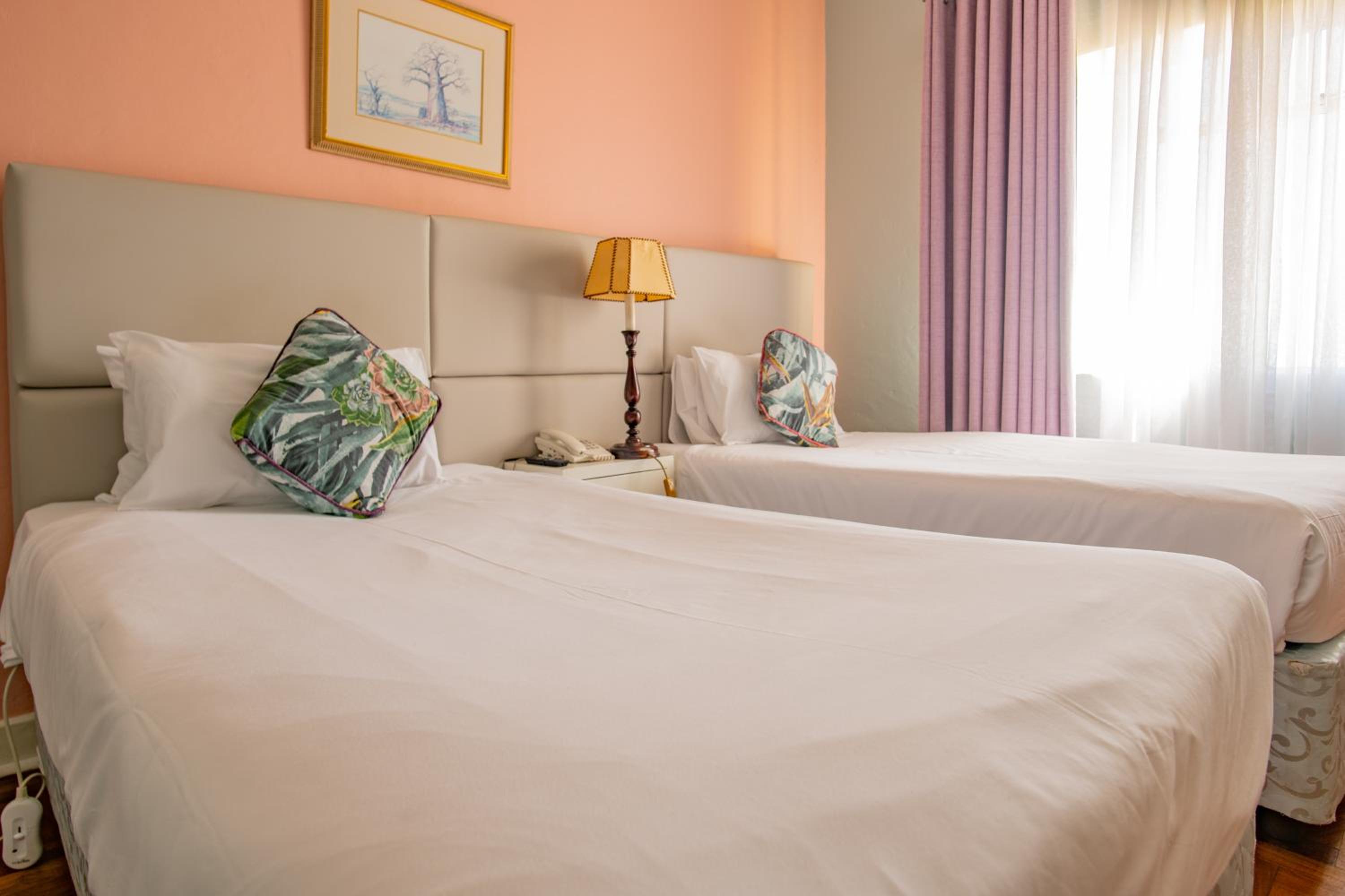 Standard Twin Room photo 3