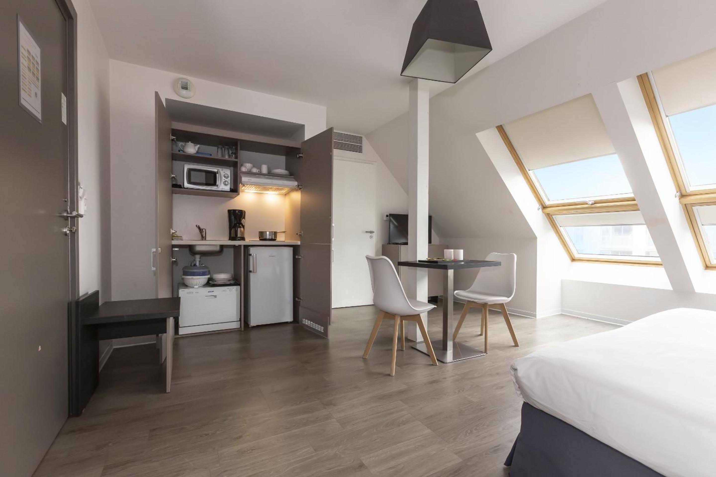 Standard Studio (2 Adults) - Photo 3