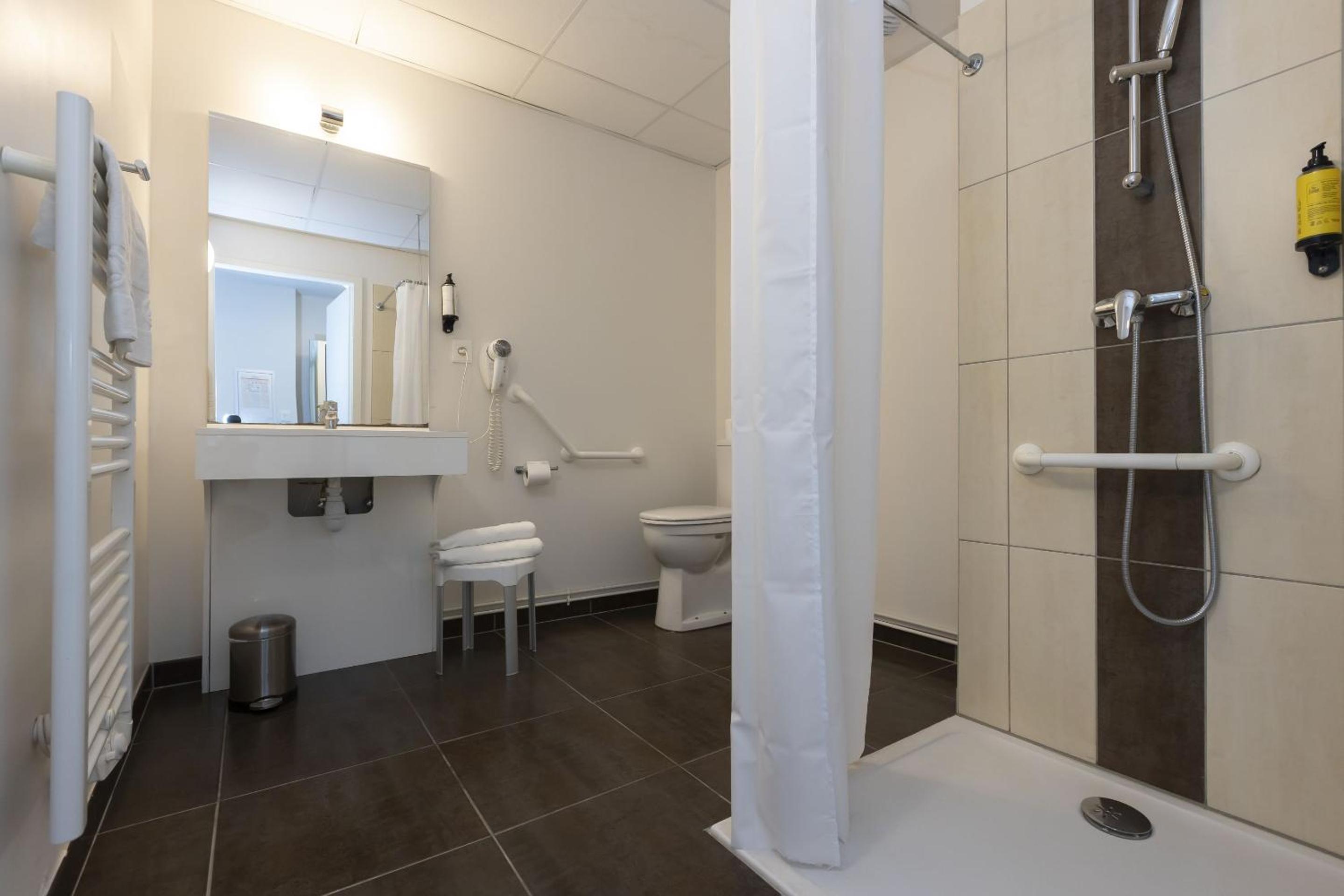 Standard Studio (2 Adults) - Photo 6