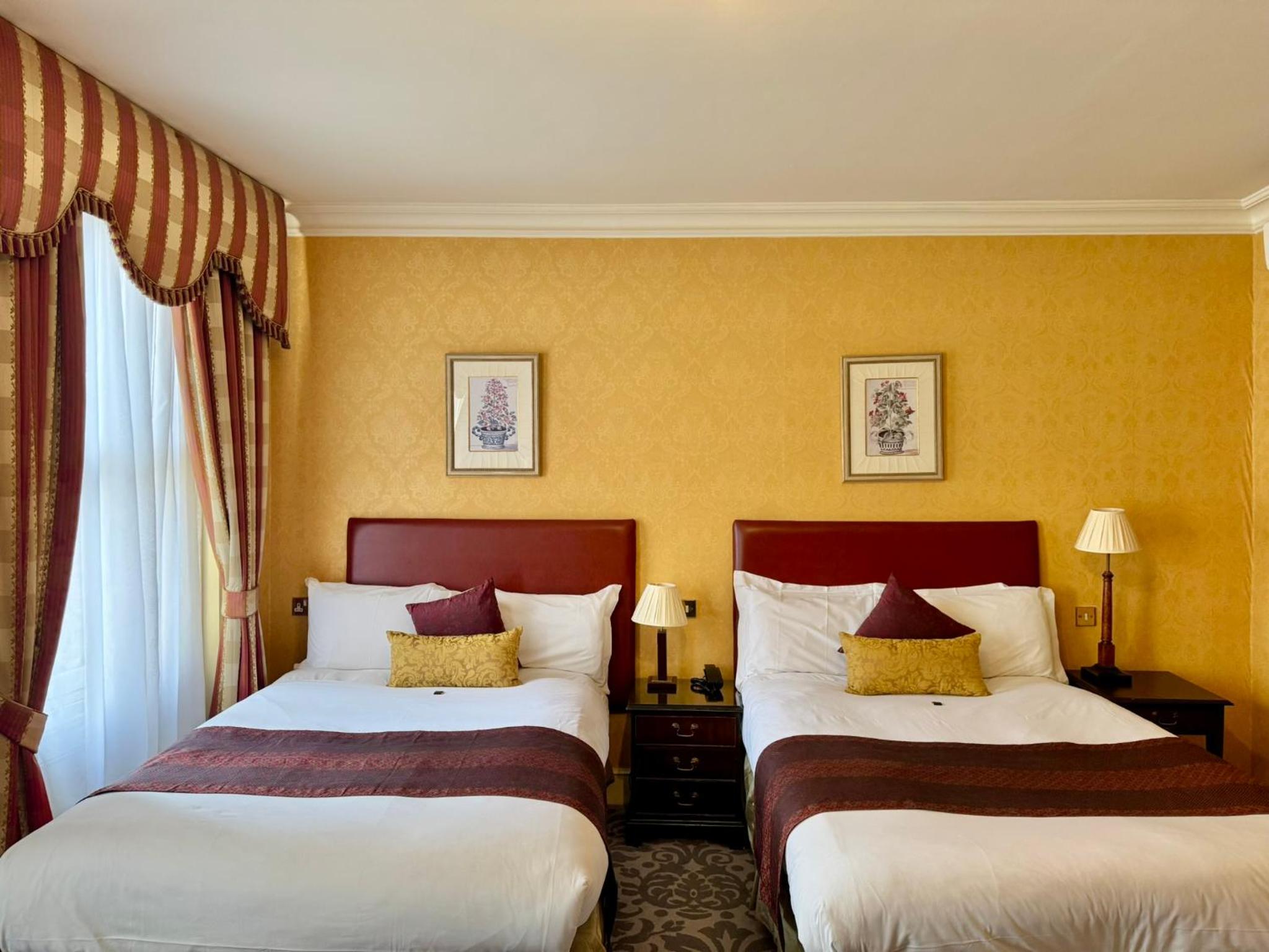 Deluxe Double Room photo 2