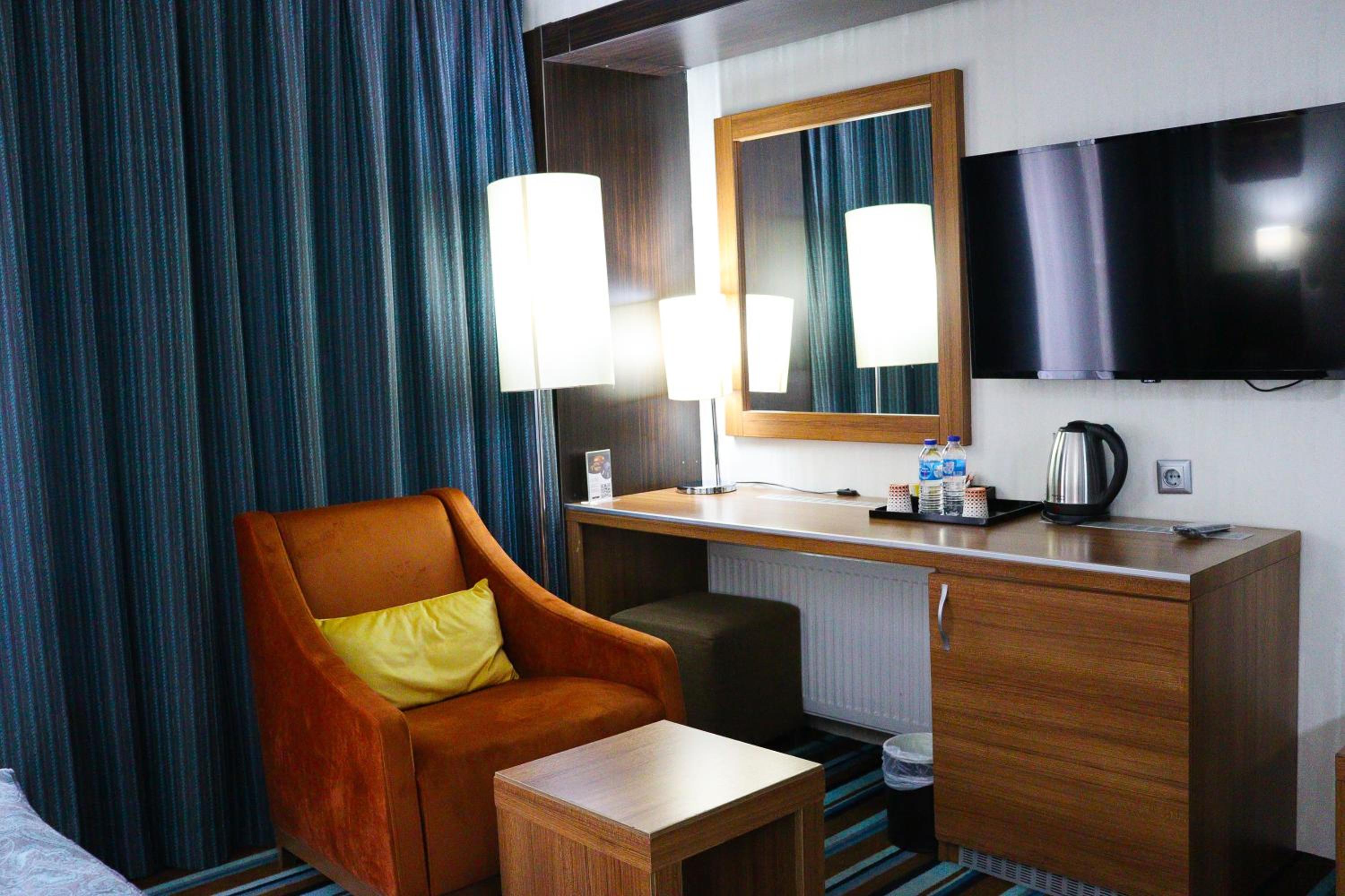 Budget Single Room