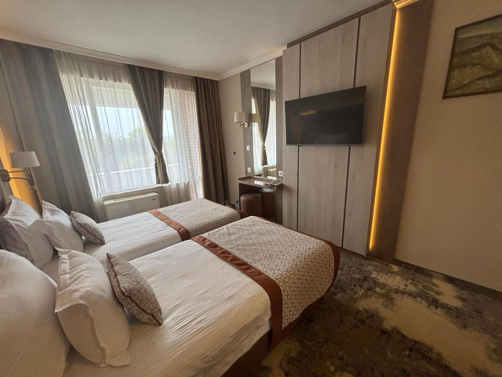 Double Room Comfort with Balcony photo 3