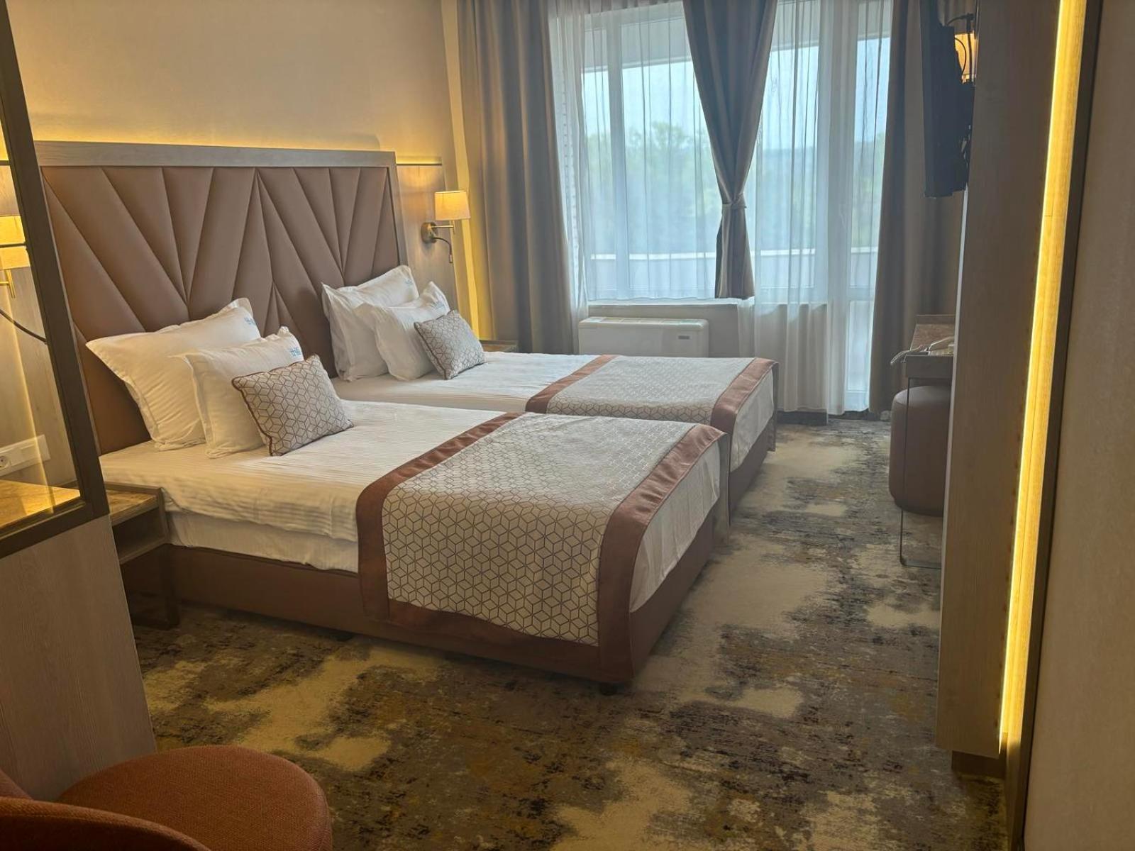 Double Room Comfort with Balcony photo 1