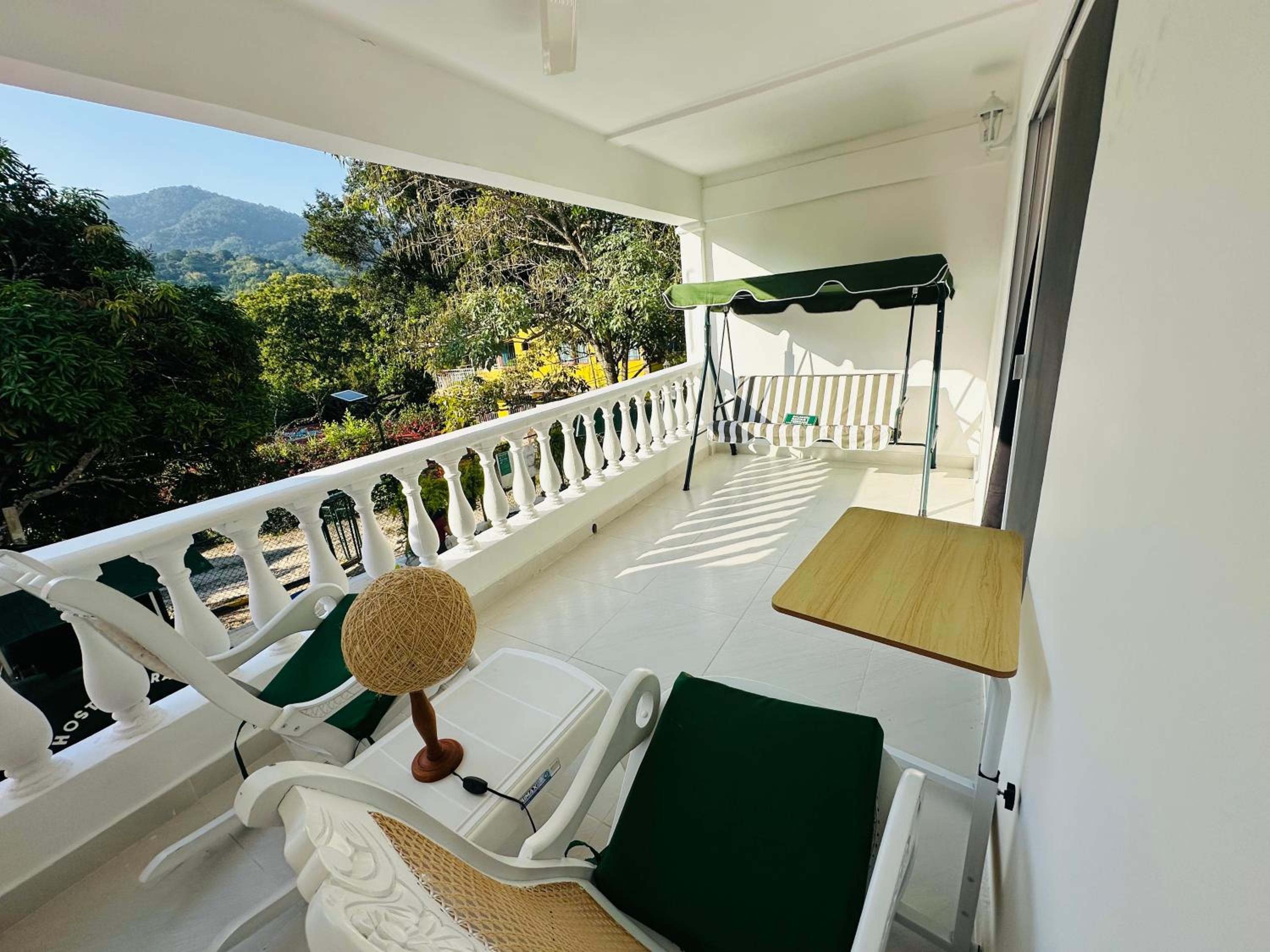 Junior Suite with Mountain View photo 1