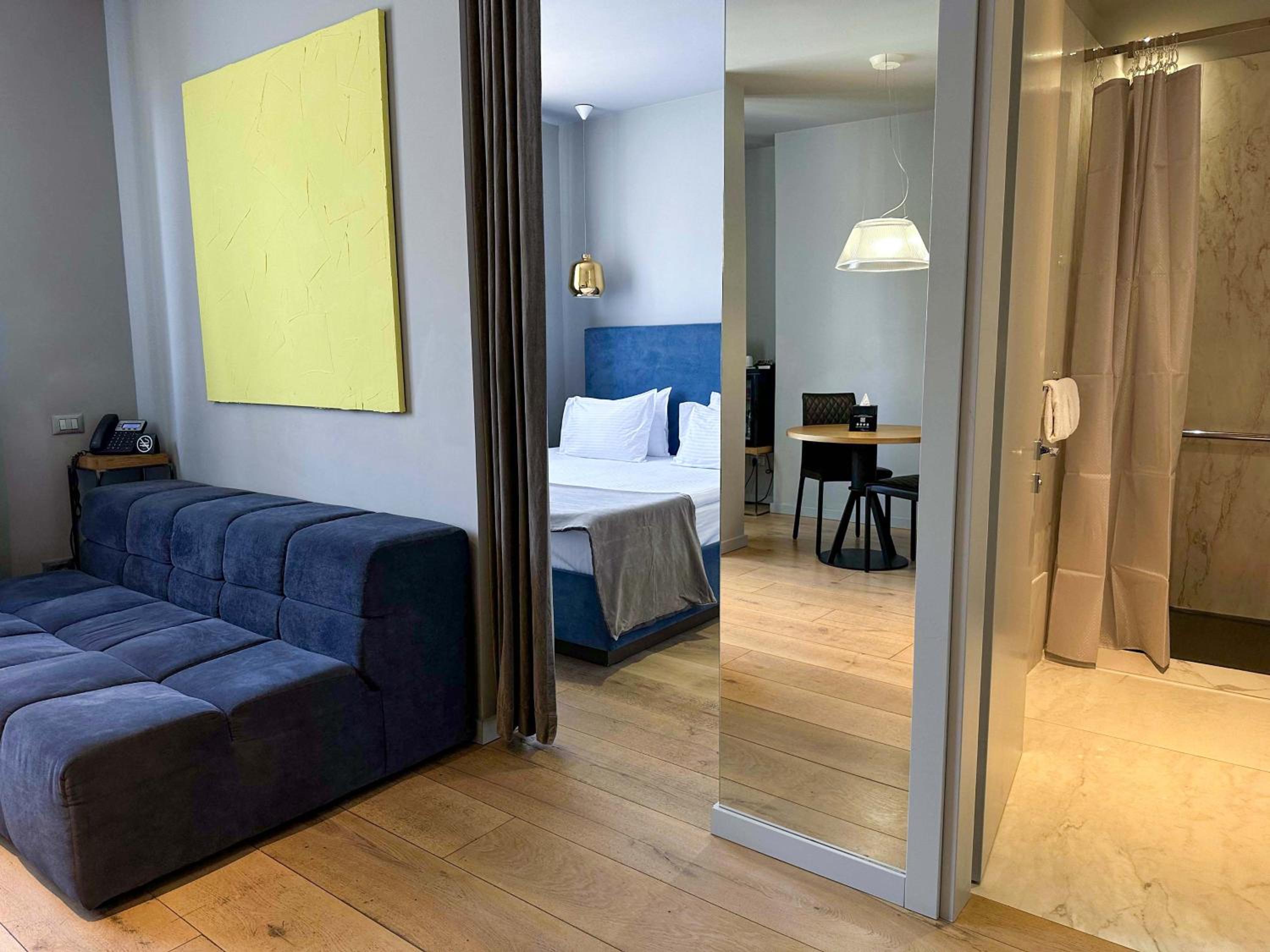 Double Room - Disability Access photo 2