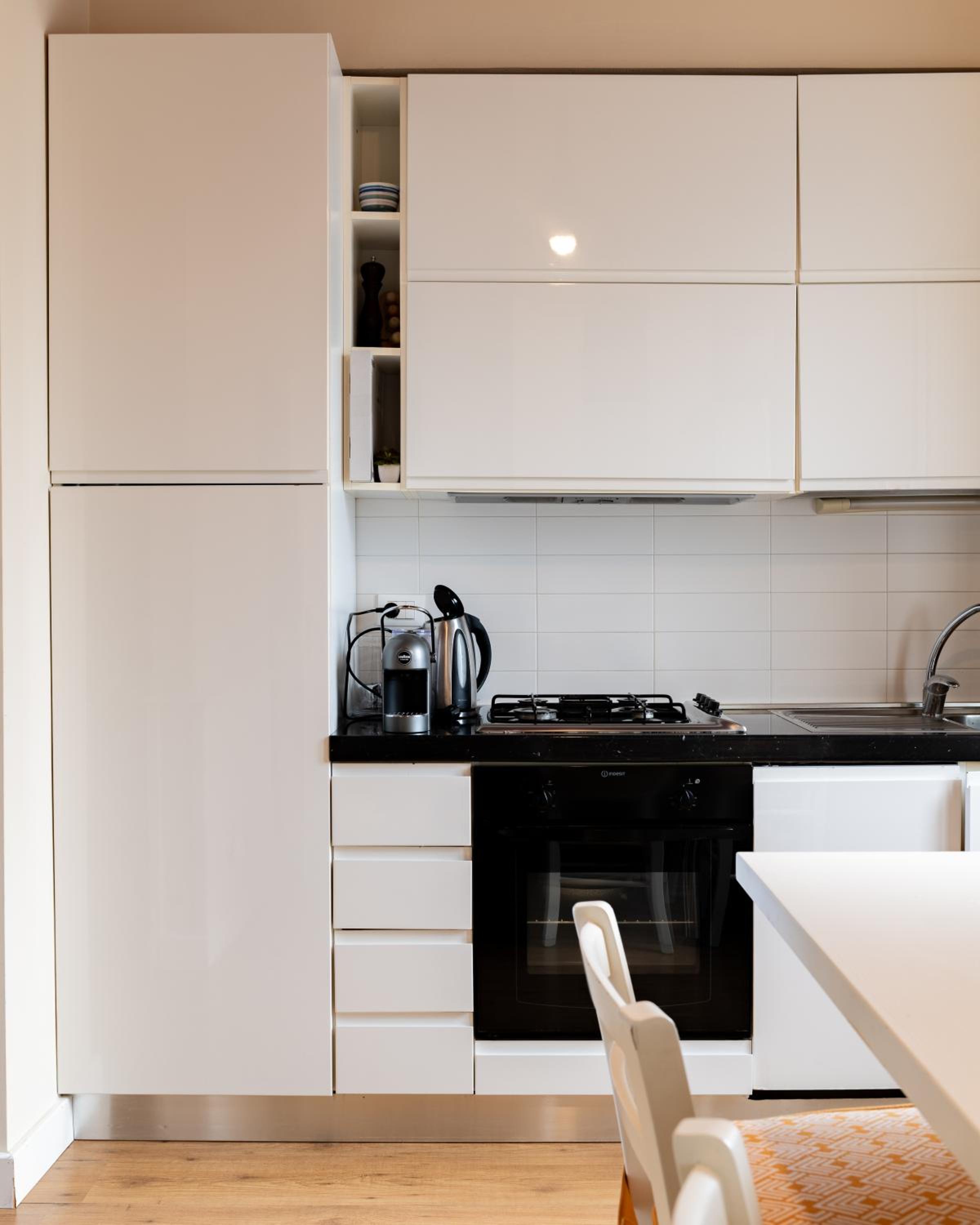 Two-Bedroom Apartment - Photo 9