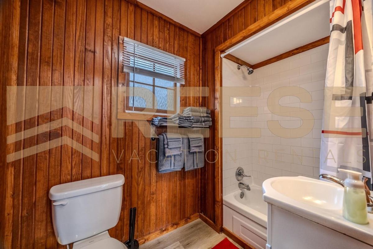 One-Bedroom House photo 2