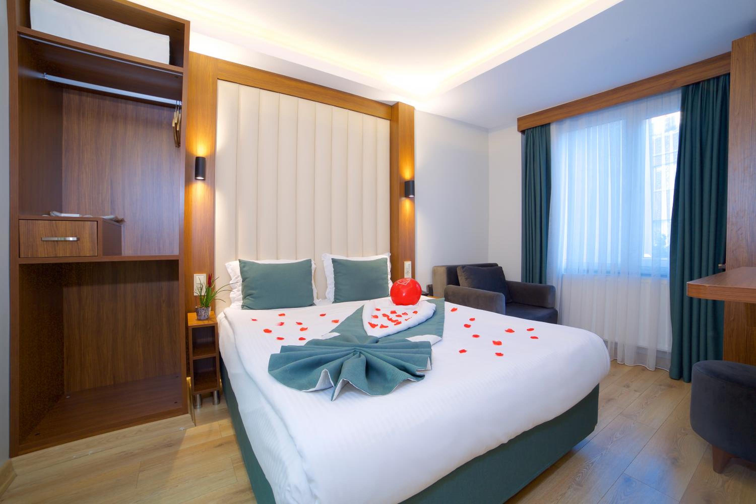 Family Connecting Room for 4 Pax