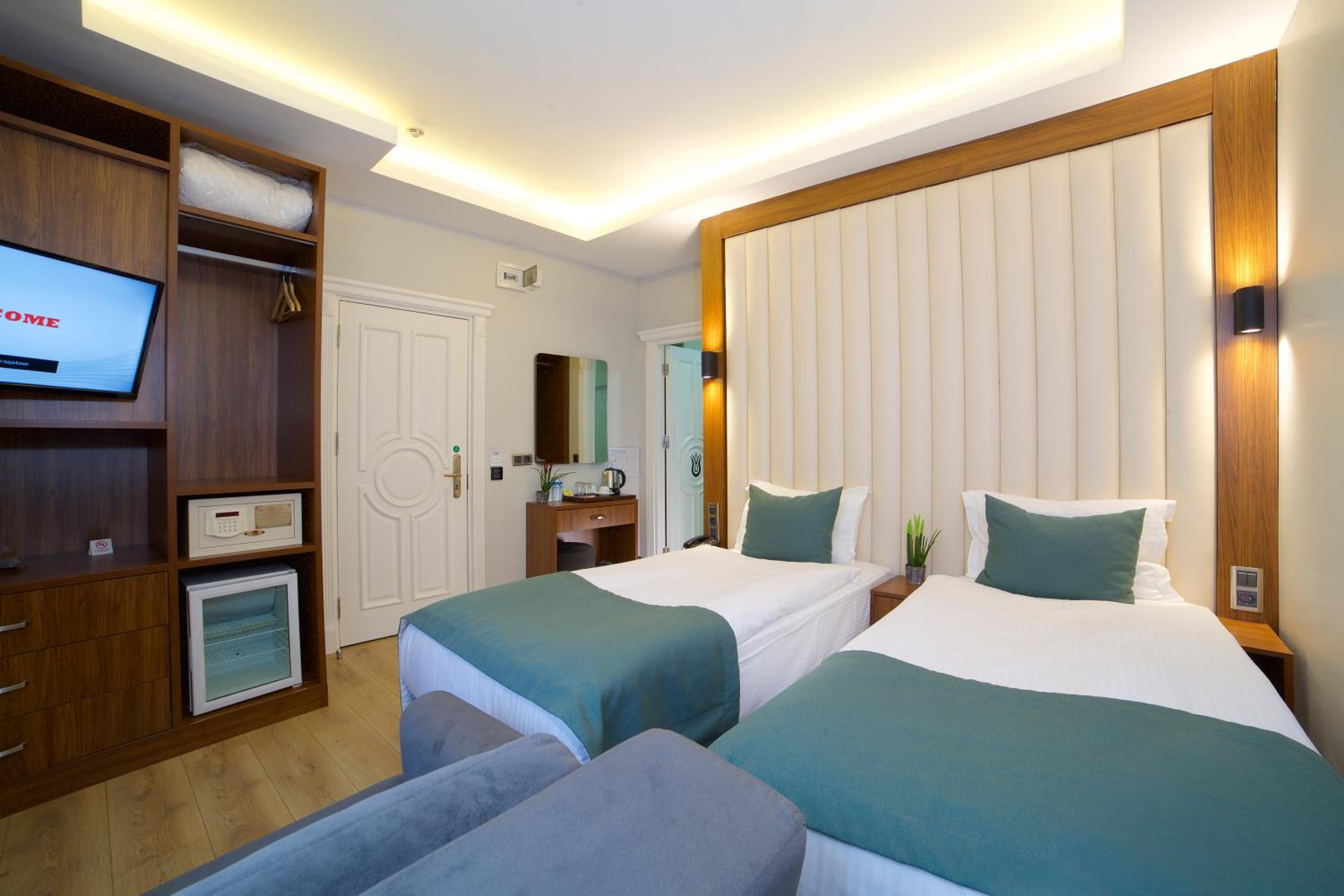 Family Connecting Room for 5 Pax