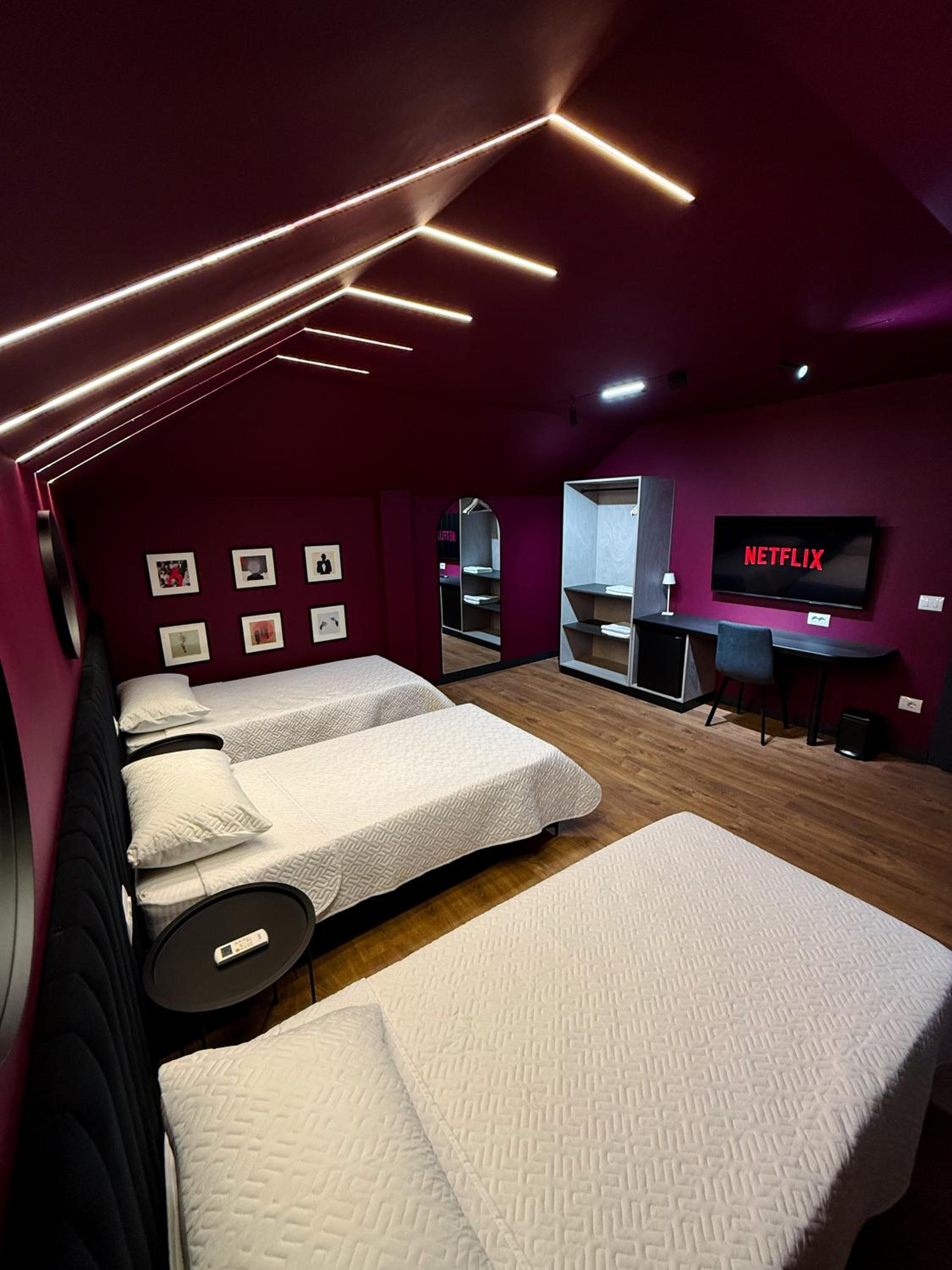 Deluxe Triple Room