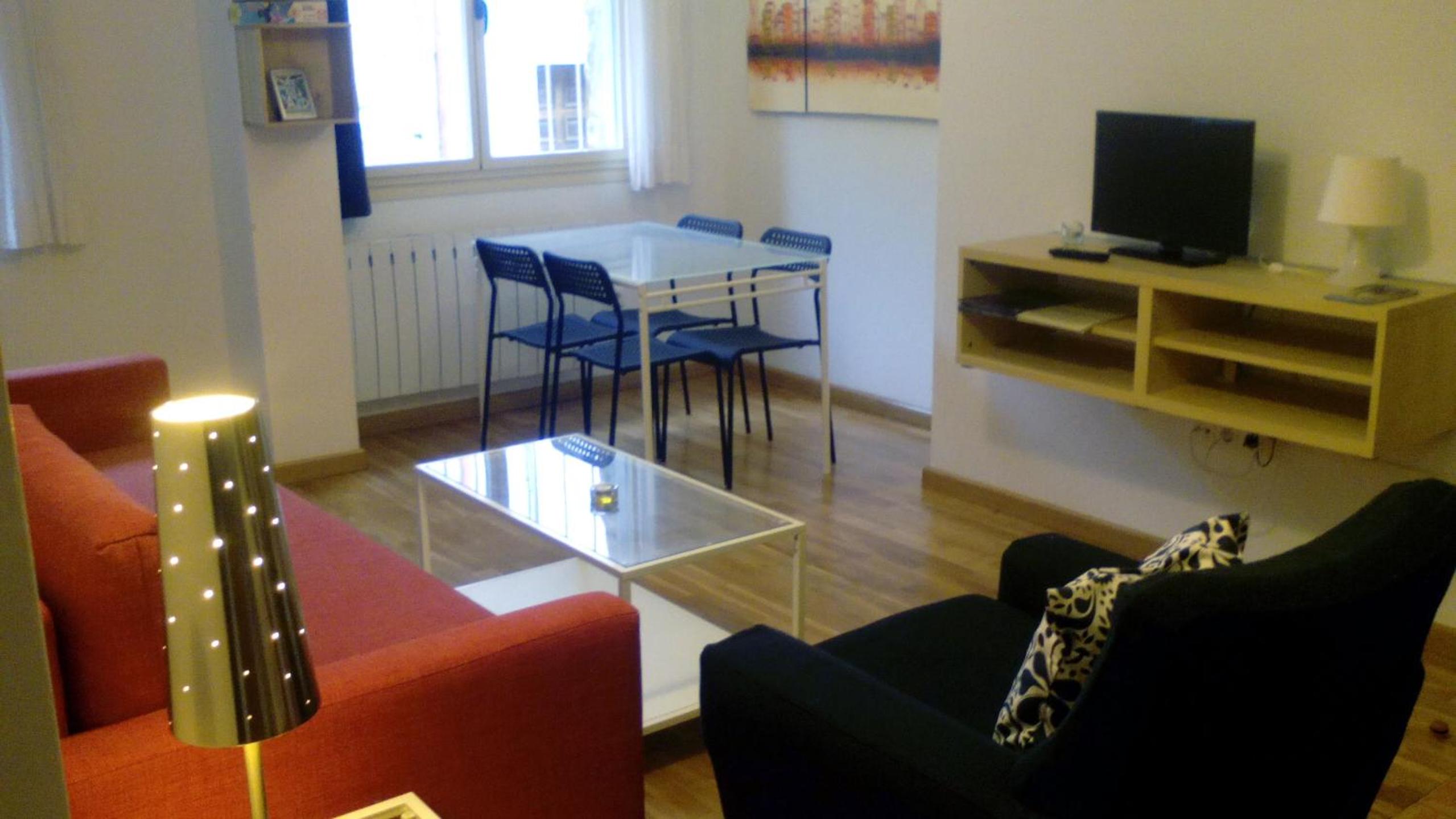 Apartment - Ground Floor - Photo 1