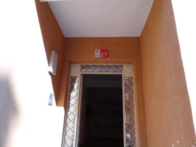 Apartment with Mountain View - Photo 9