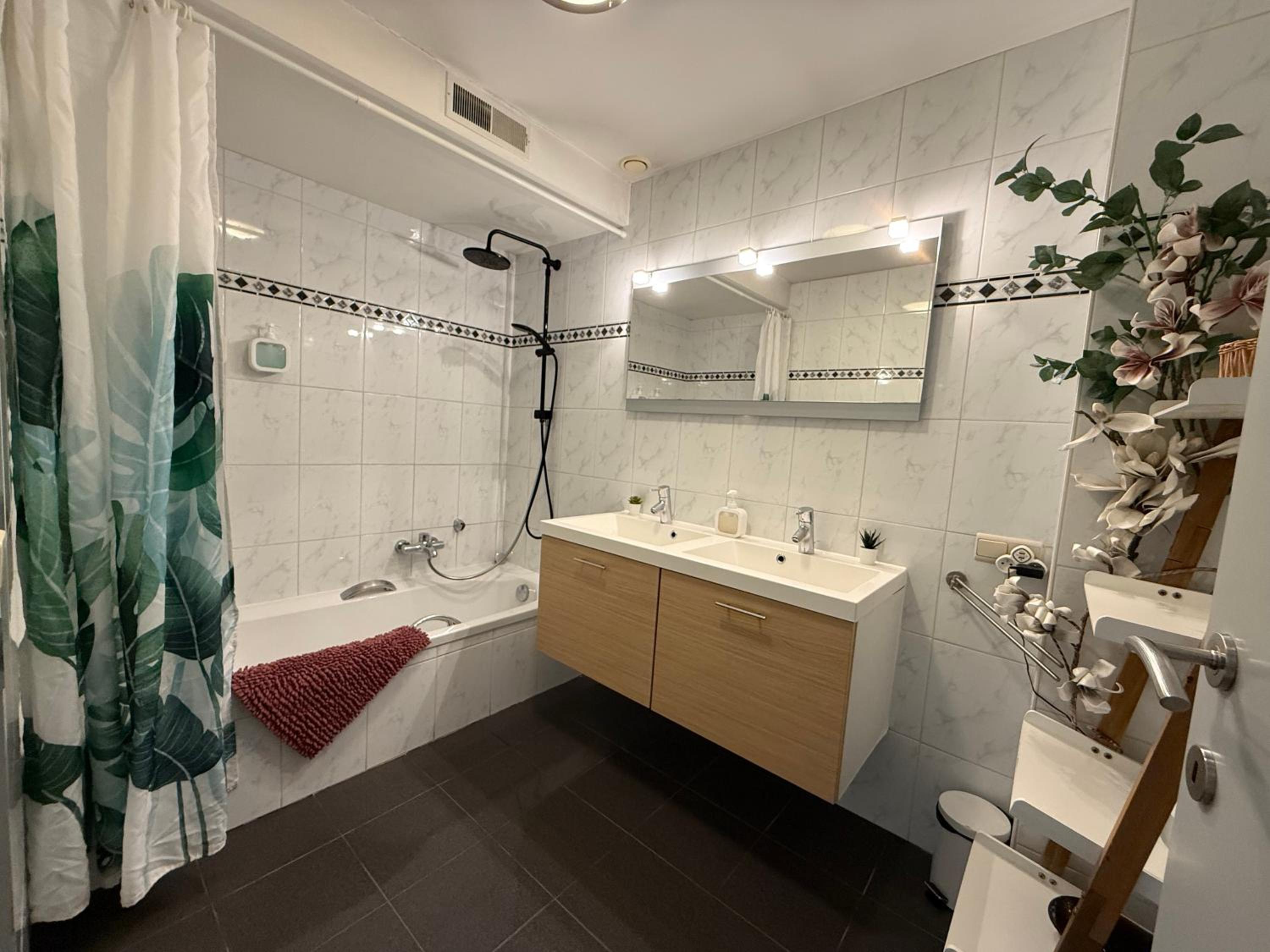 King Room with Balcony