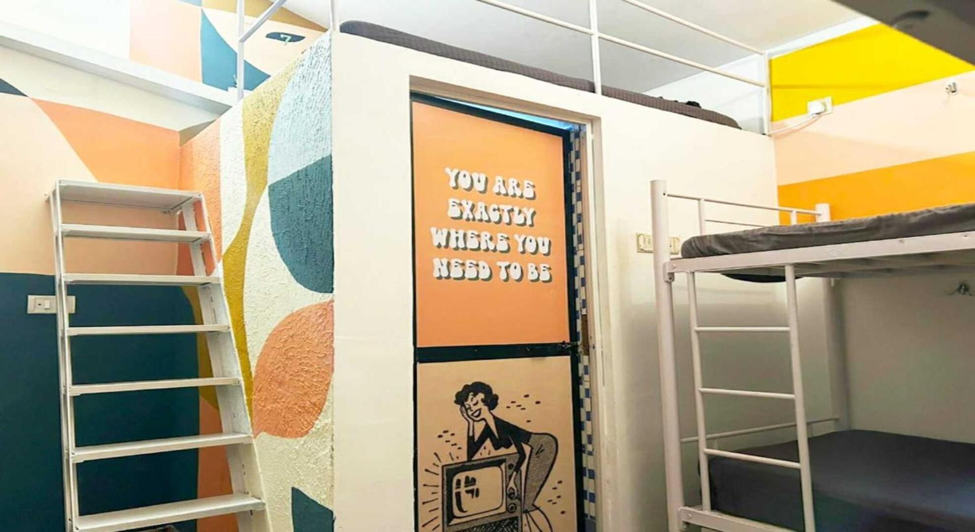 Bunk Bed in Mixed Dormitory Room