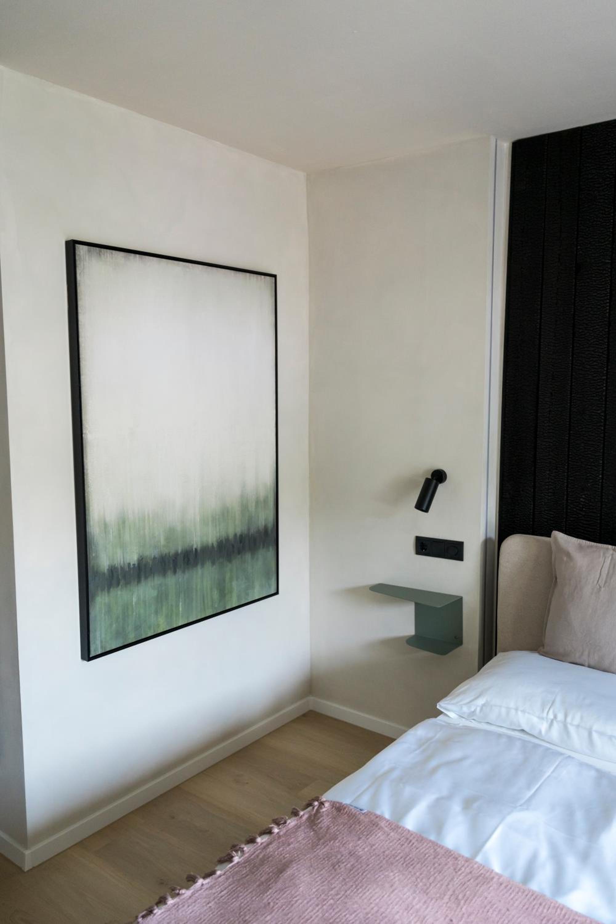 Double or Twin Room with Bathroom - Photo 11