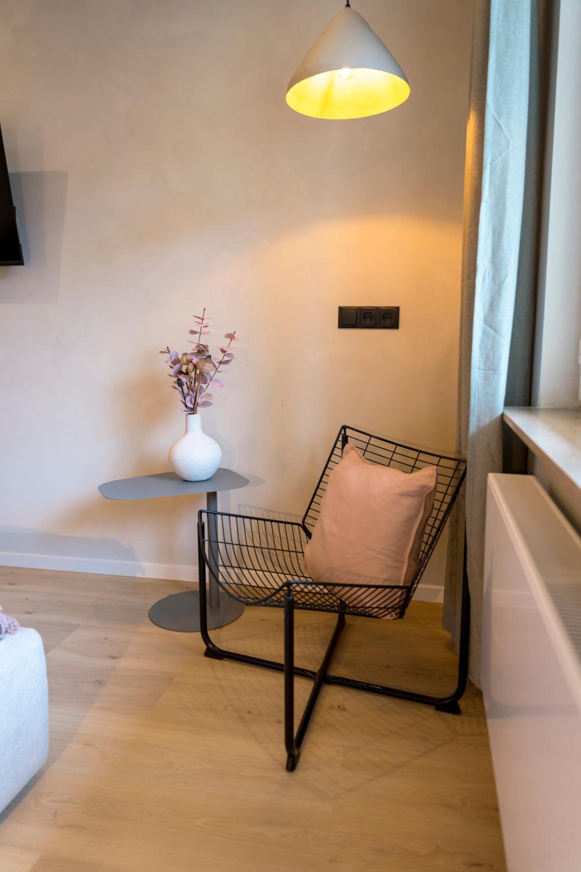 Double or Twin Room with Bathroom - Photo 28