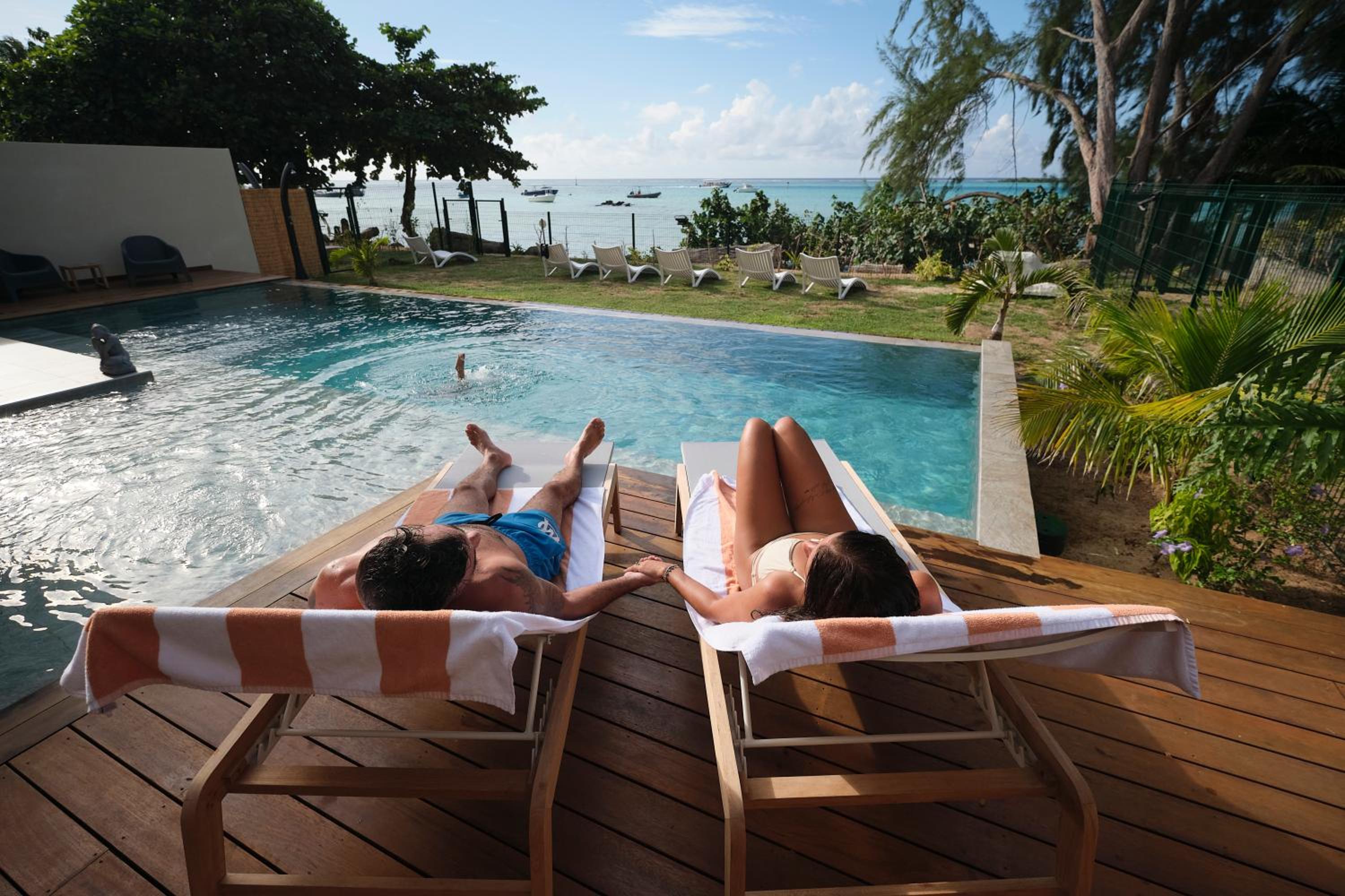 Villa - Beach Front photo 3