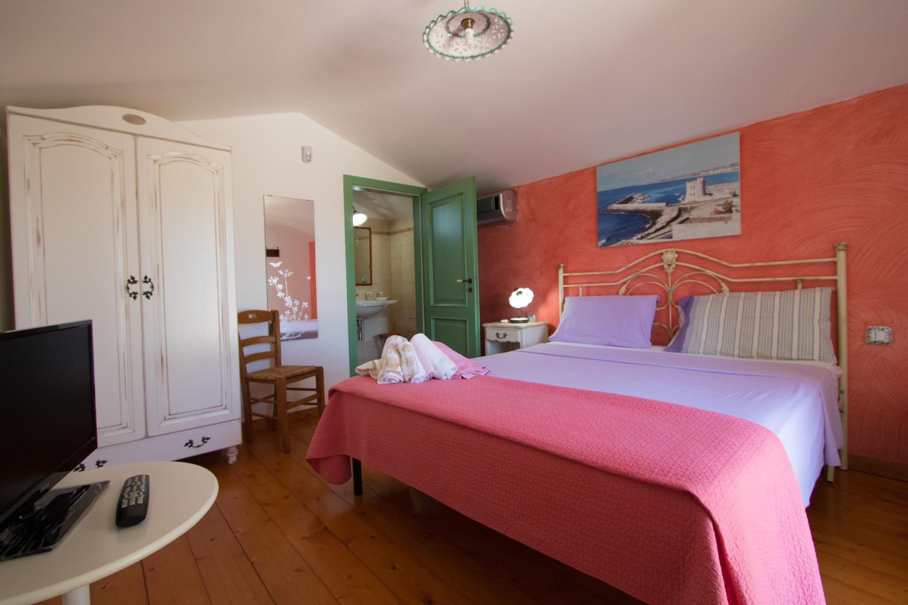 Double Room with Balcony and Sea View photo 1