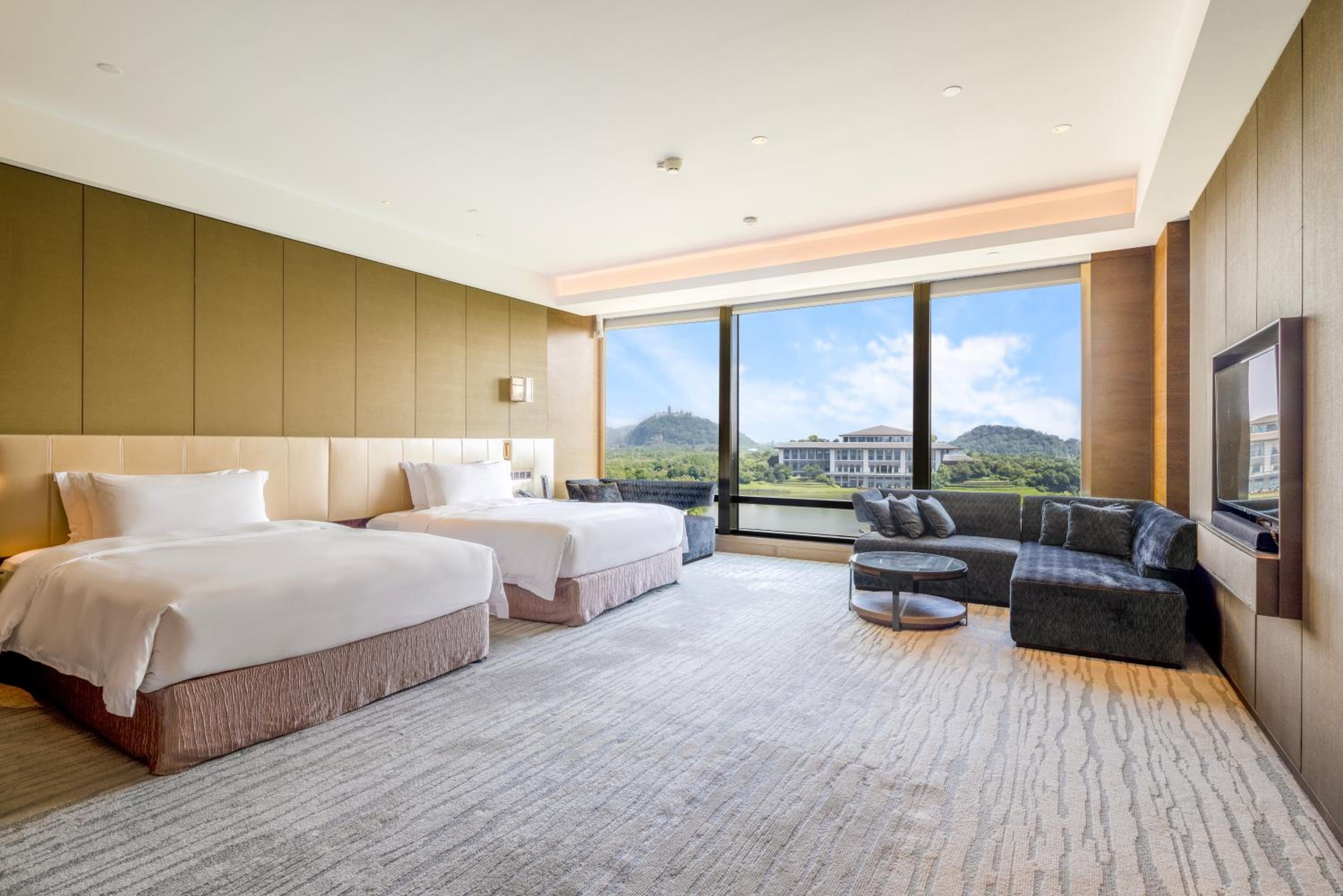 Premium Room with River View