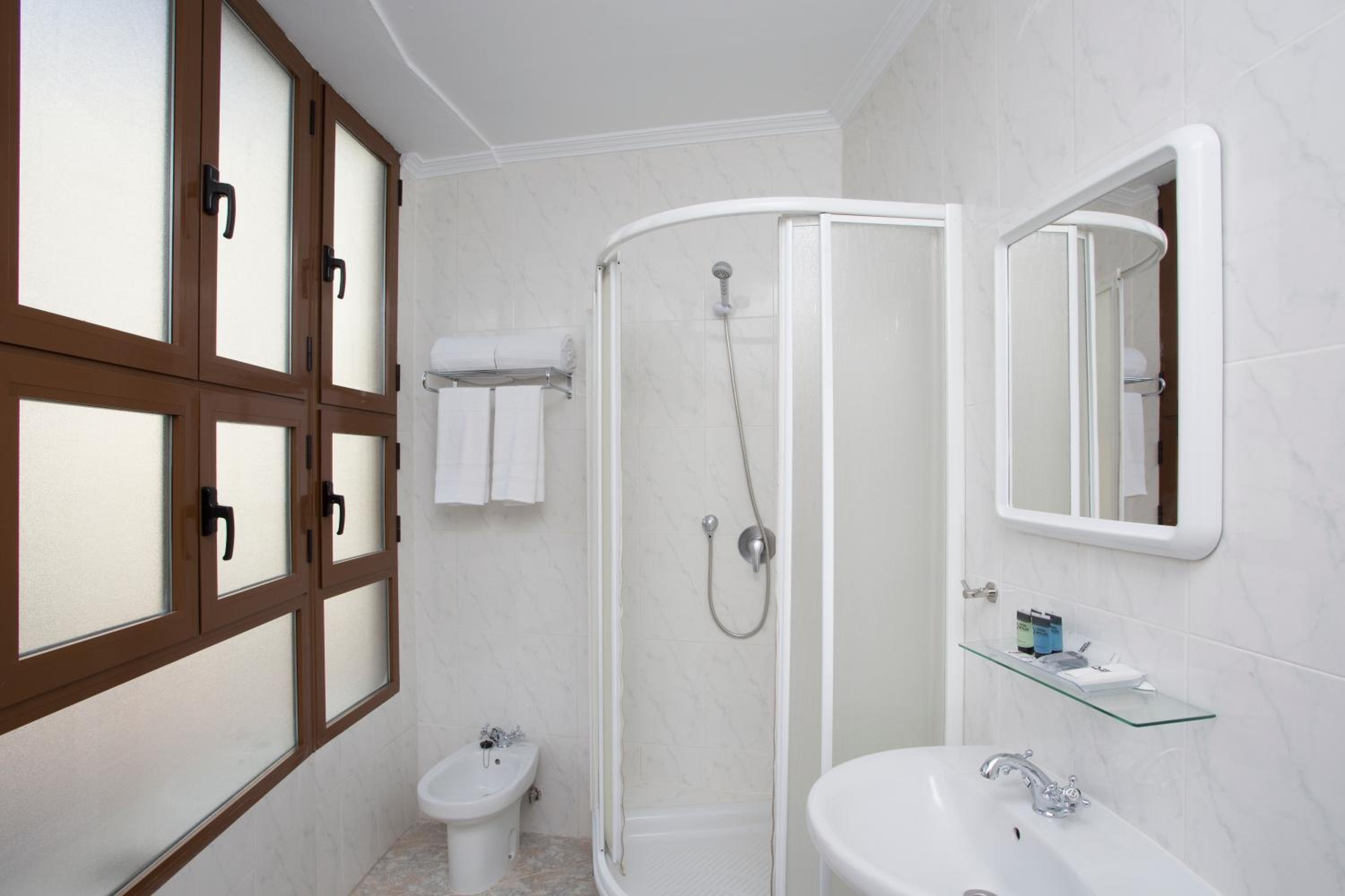 Twin Room with Balcony