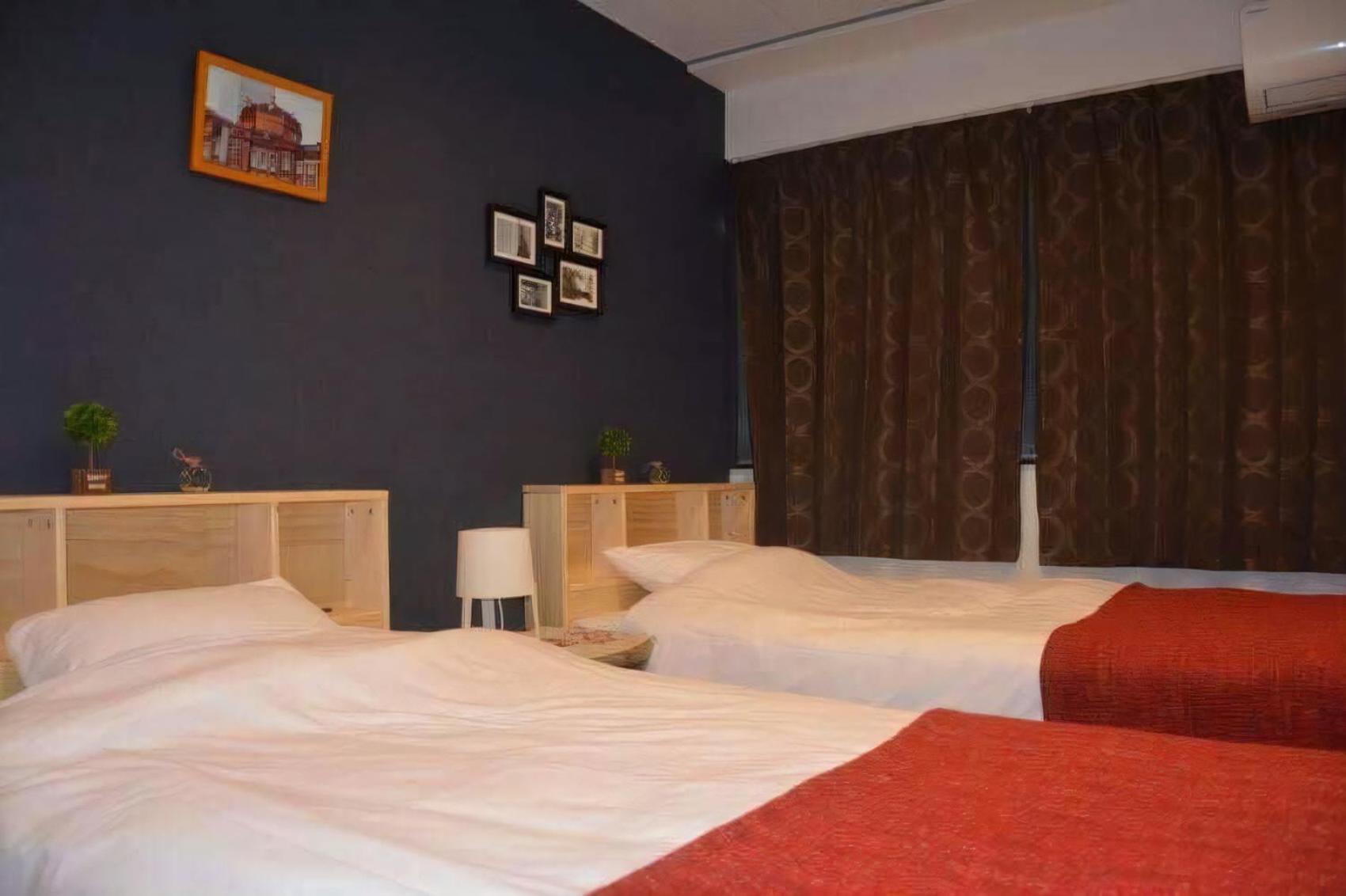 Deluxe Twin Room photo 2
