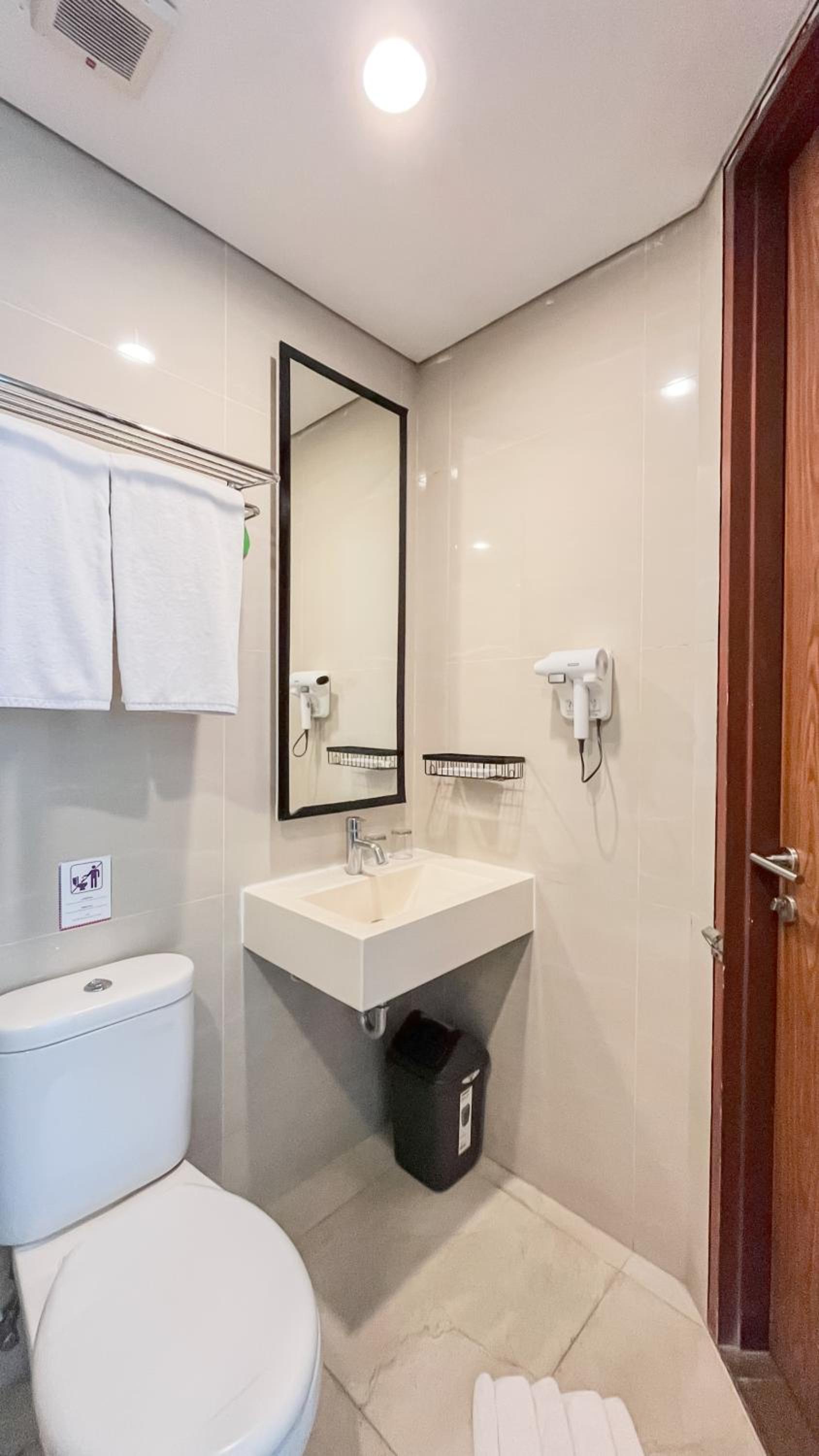 Deluxe Twin Room photo 3