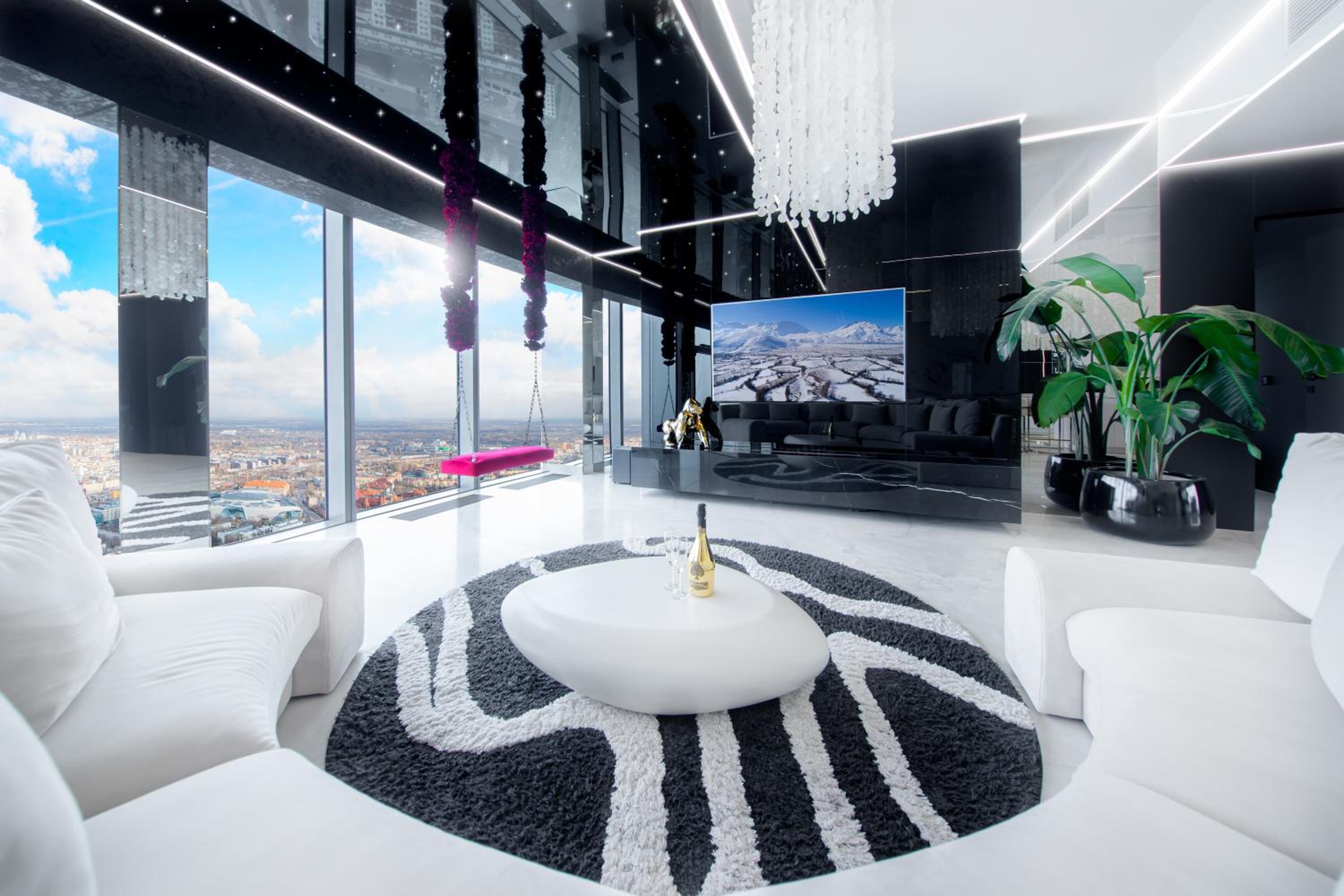 47 Floor Presidential Penthouse