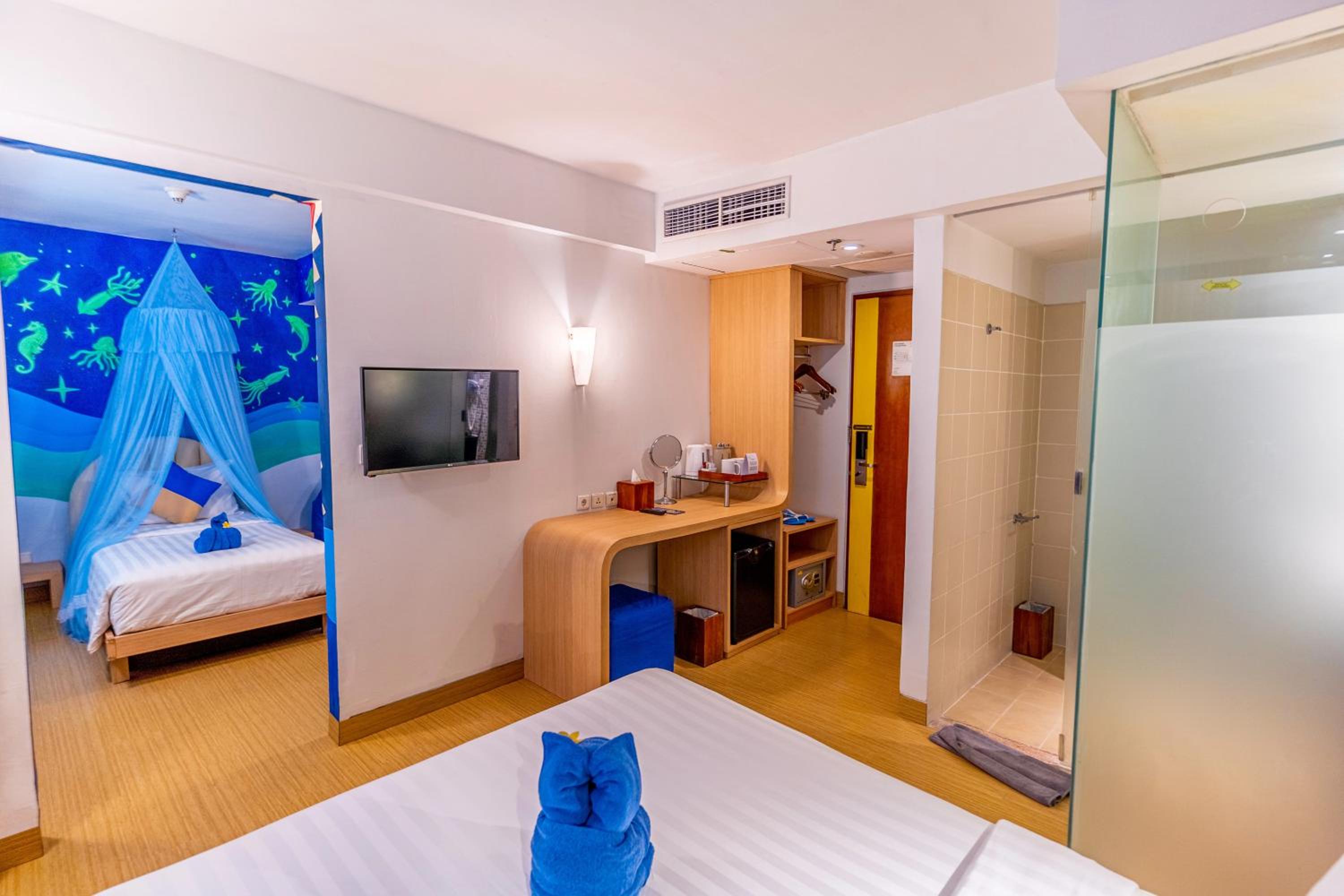 Thematic Family Room with Free Welcome Beer