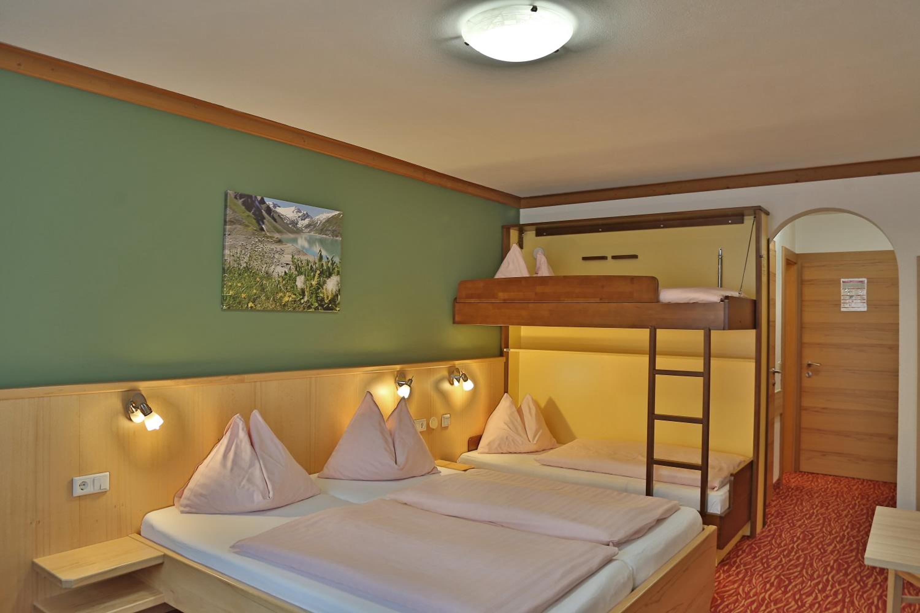 Quadruple Room with Balcony