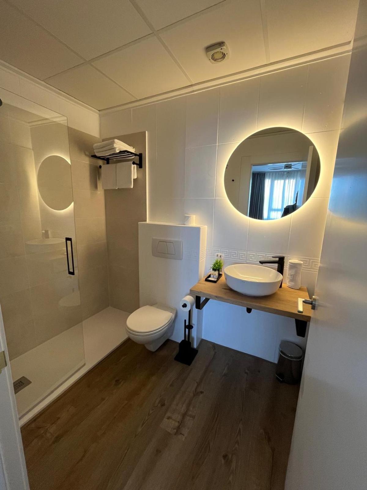 Superior Double Room - Photo 14