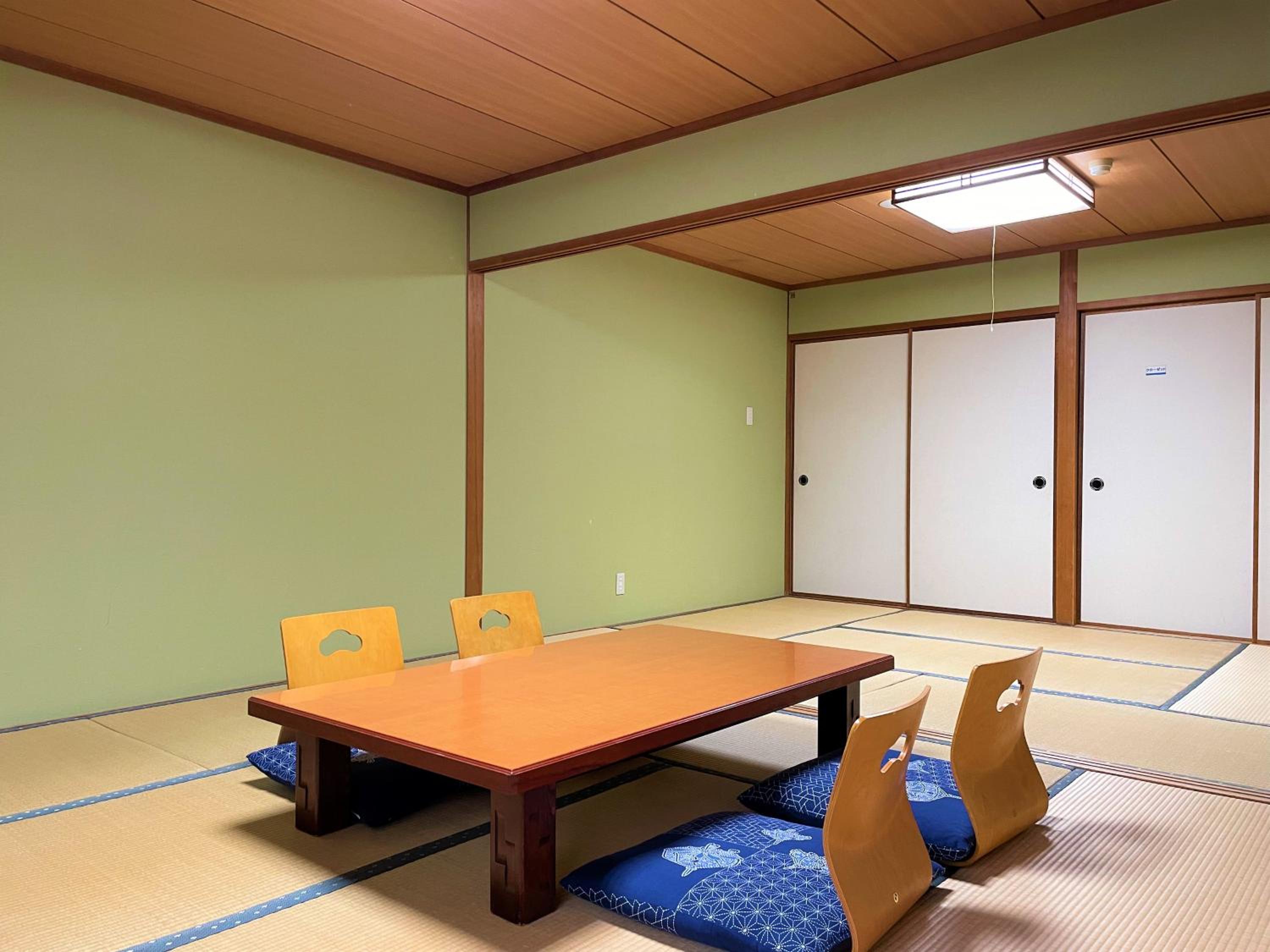 Japanese-Style Room - Photo 2