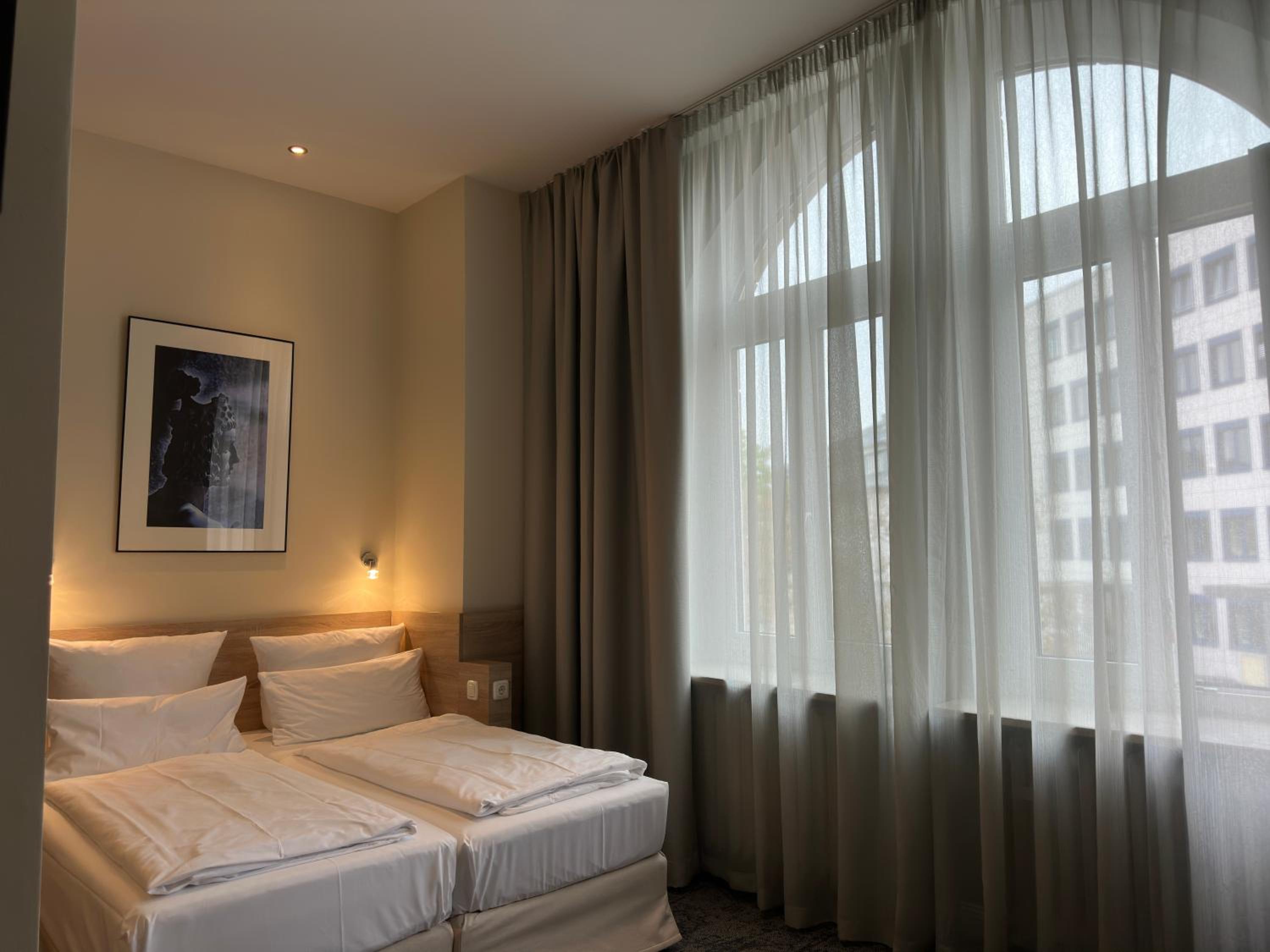 Studio Apartment photo 3